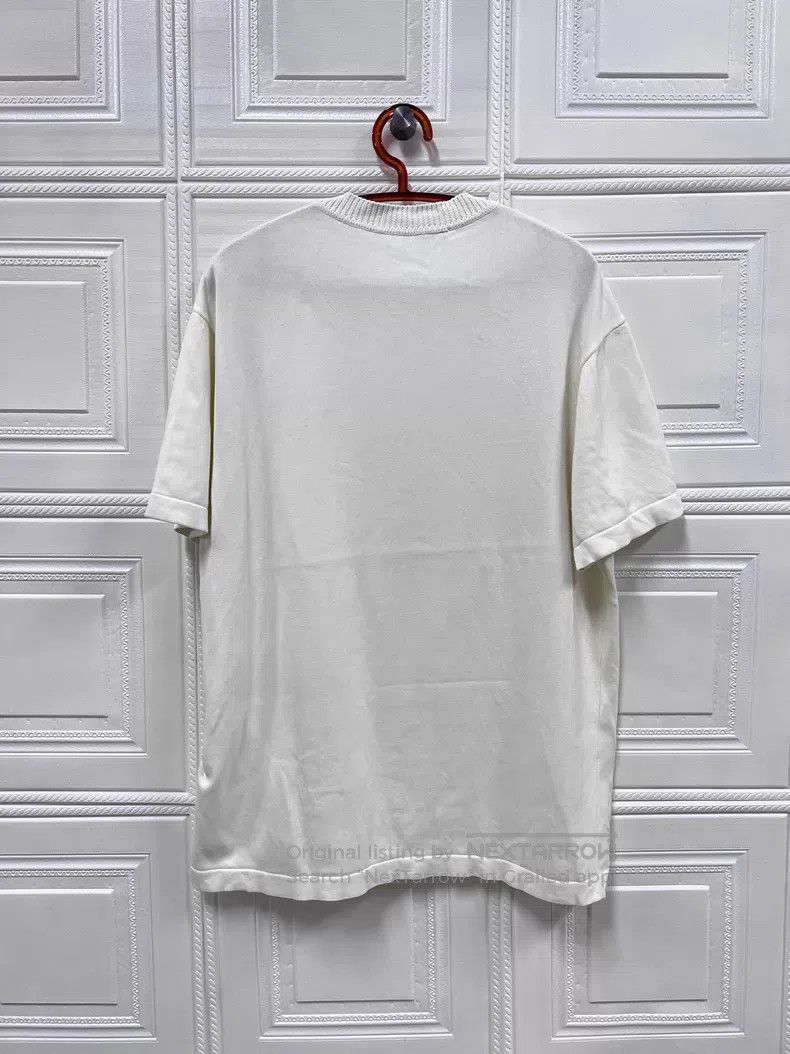 Louis Vuitton Louis Vuitton Off-white pin short sleeve Size US M / EU 48-50 / 2 - 2 Thumbnail