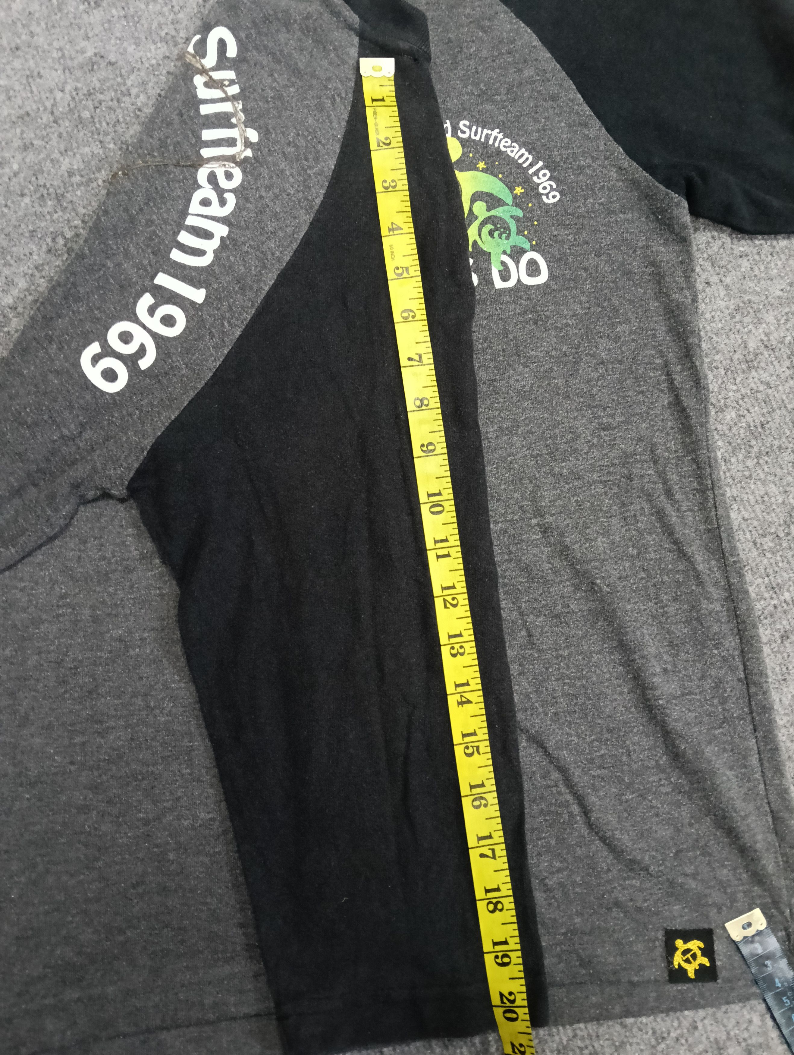Gotcha Hawaii Goodess 3 quarter Tshirt. Size US M / EU 48-50 / 2 - 3 Thumbnail