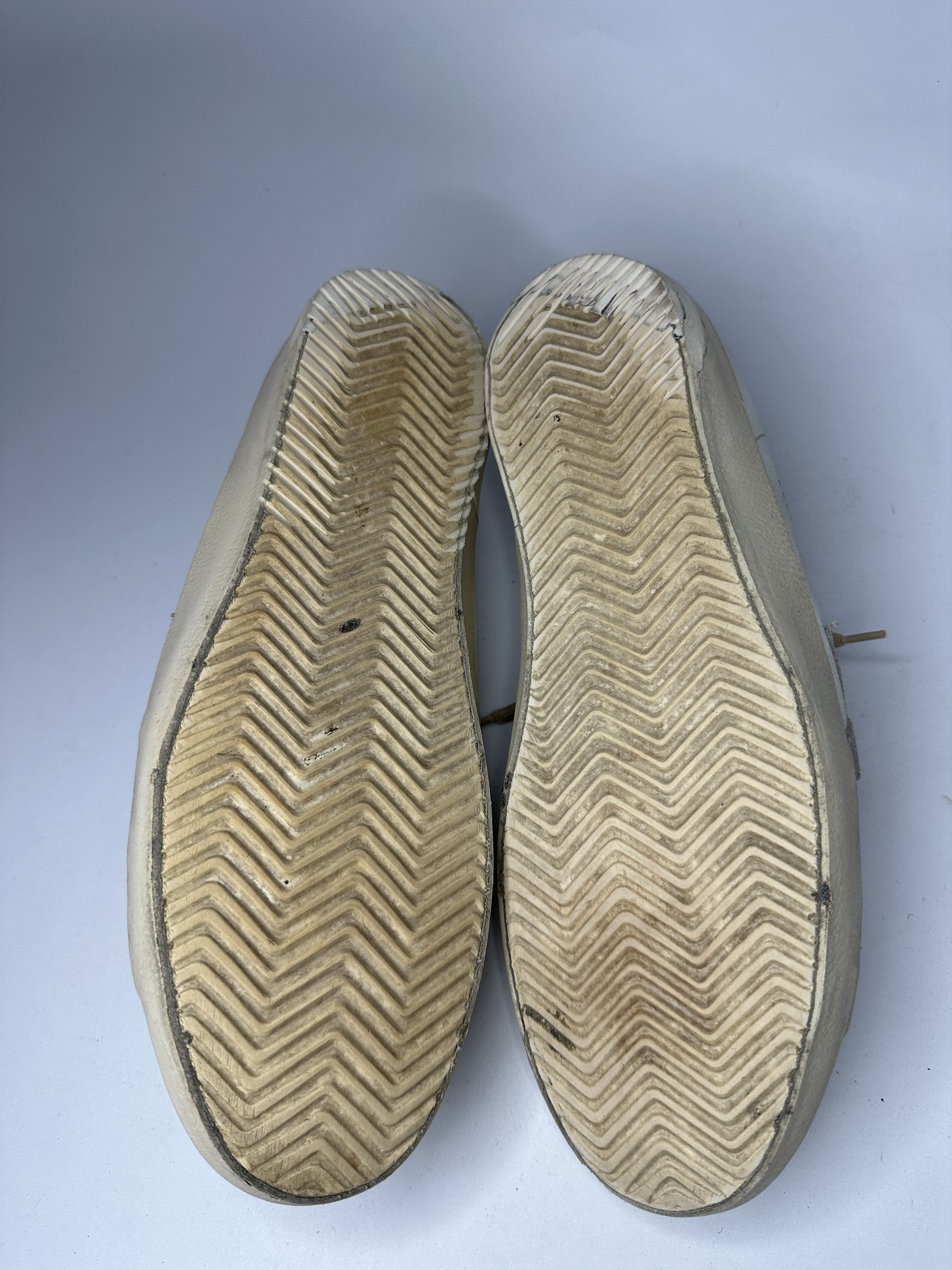 Golden Goose Golden Goose Superstar Gold and White Leather Sneakers. Size US 8 / EU 41 - 8 Thumbnail
