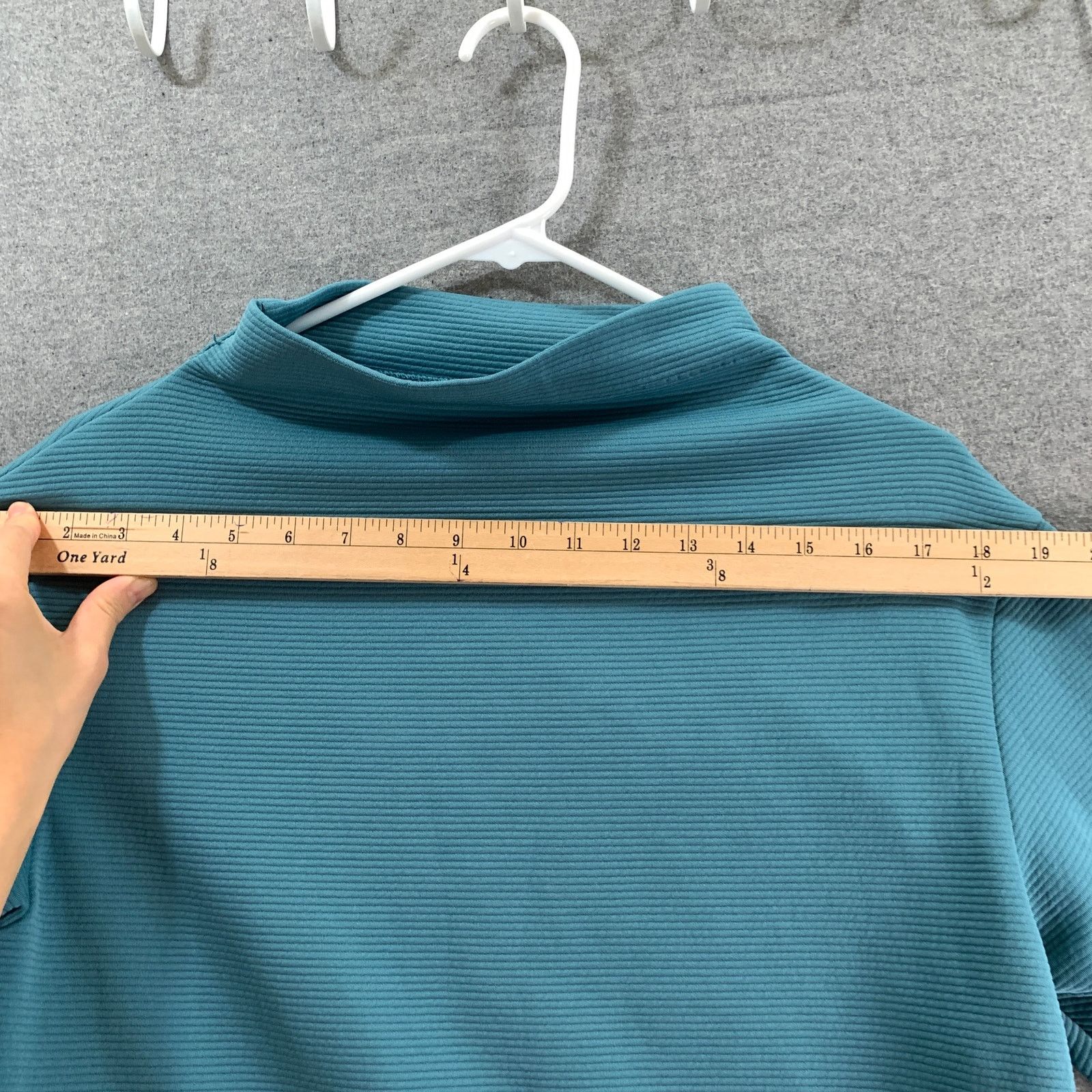 Nike Nike Dri Fit Shirt Women Size Small Athletic Long Sleeve Size S / US 4 / IT 40 - 6 Thumbnail