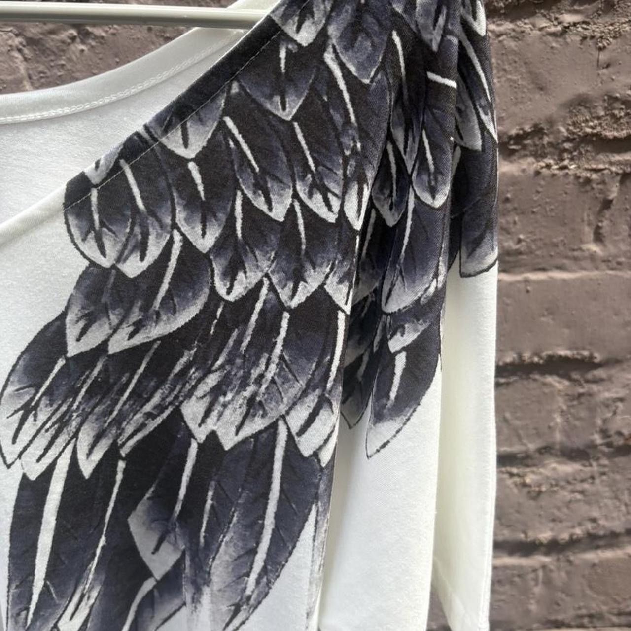 Vintage Y2K Avant Garde Emo Grunge Angel Wings Deep V-Neck T-Shirt Size L / US 10 / IT 46 - 3 Thumbnail