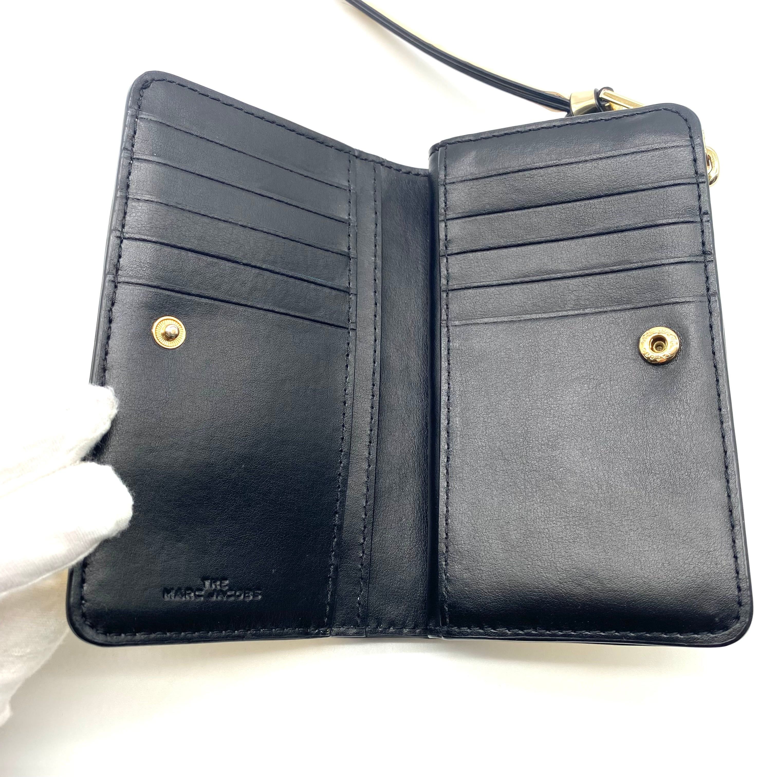 Marc Jacobs Marc By Marc Jacobs Snapshot Wallet Gold Size ONE SIZE - 3 Thumbnail