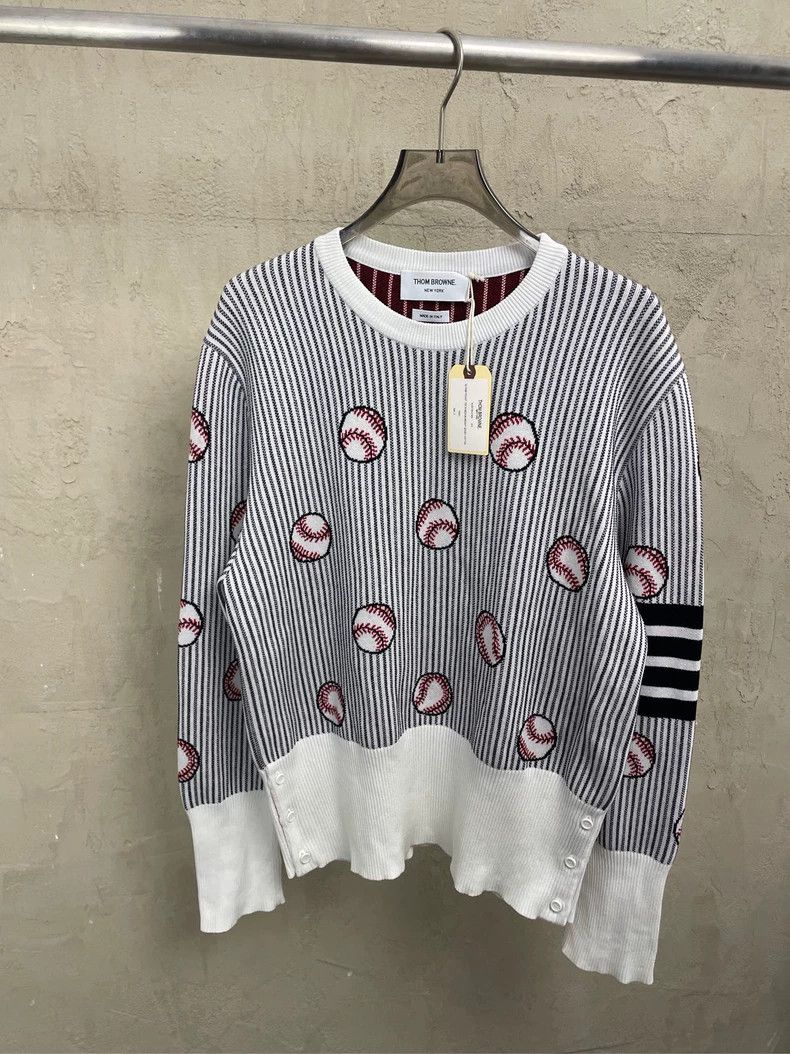Thom Browne Thom browne White vertical stripe ace tennis limited editio Size US L / EU 52-54 / 3 - 1 Thumbnail