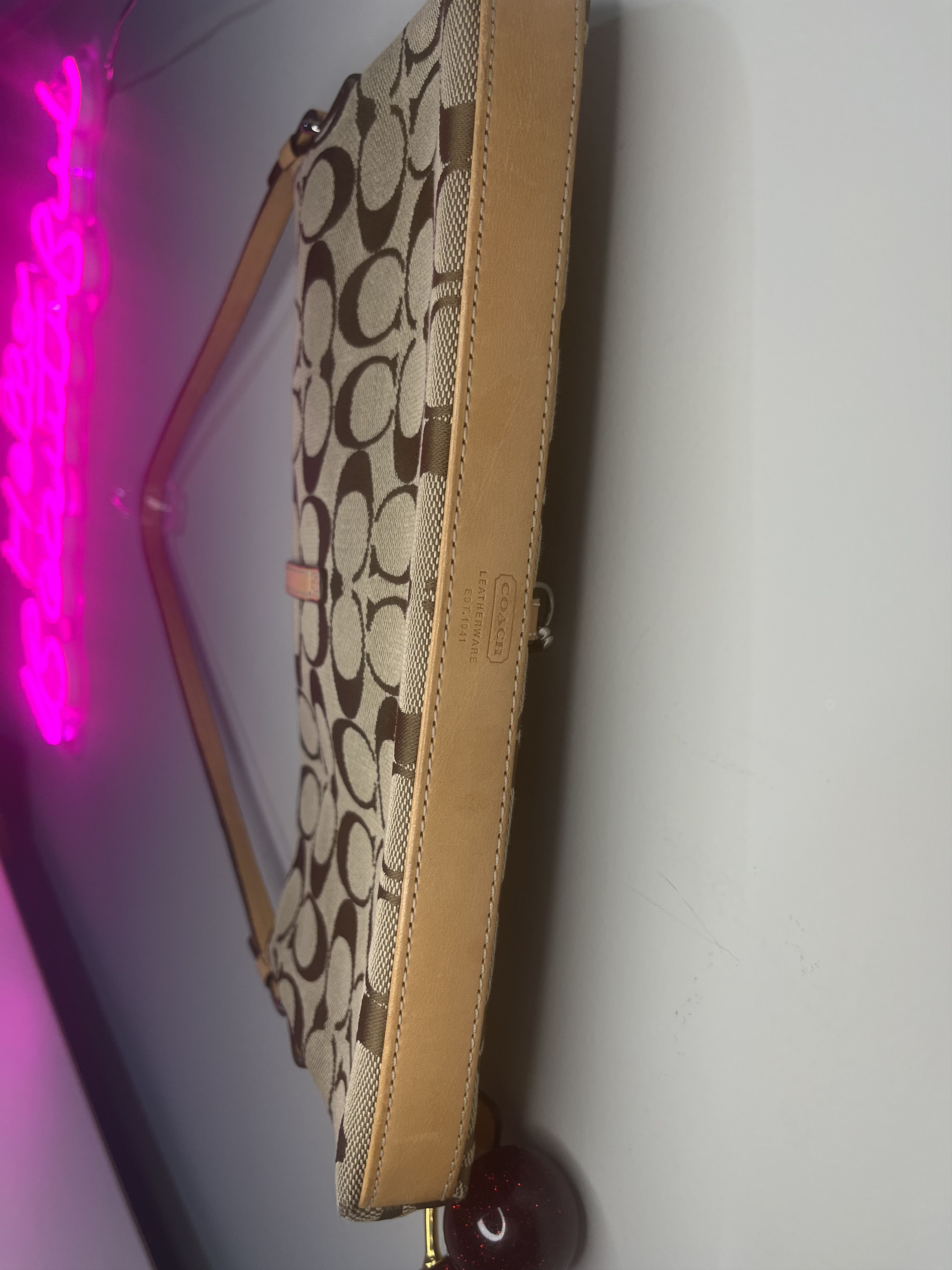 Coach Vintage Coach Hampton Shoulder Bag Tan/Khaki Signature Size ONE SIZE - 5 Thumbnail