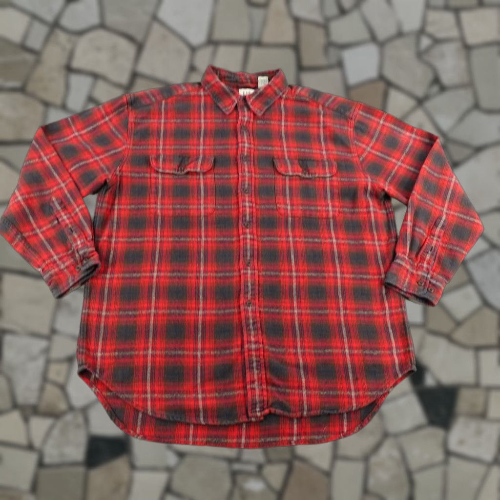 Gap VINTAGE Gap Shirt Mens XL Red Black Plaid Flannel Long Sleeve Button-Up Work Y2K Mens Size US XL / EU 56 / 4 - 1 Thumbnail