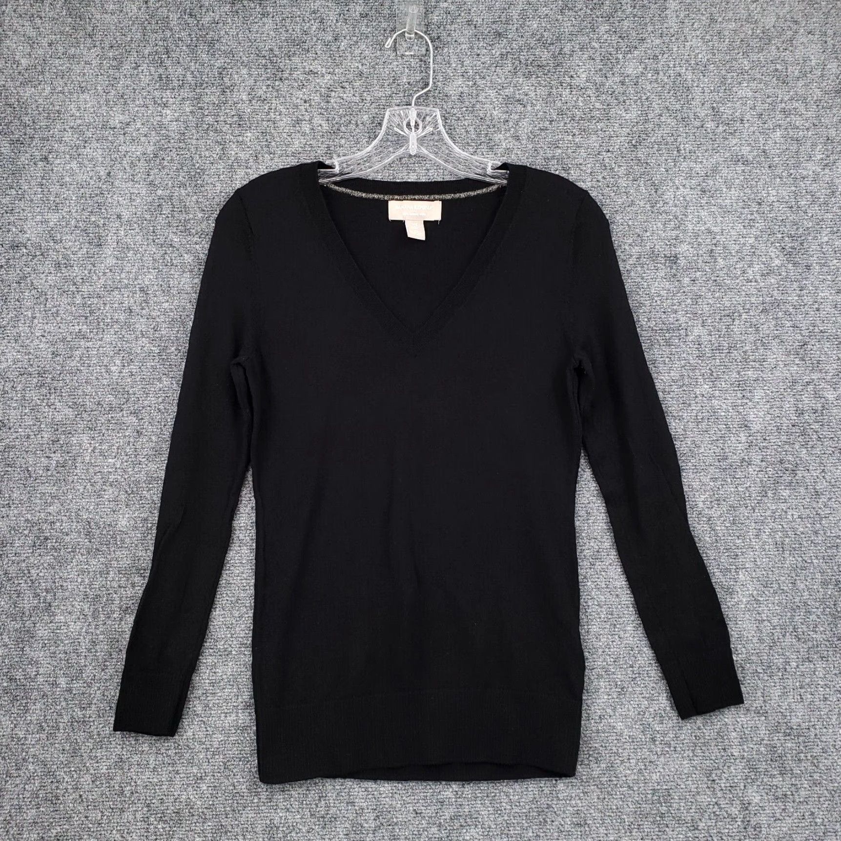 Banana Republic Women s Merino Wool Knit V Neck Black Sweater Pullover Jumper by Banana Republic in XS Size Grailed