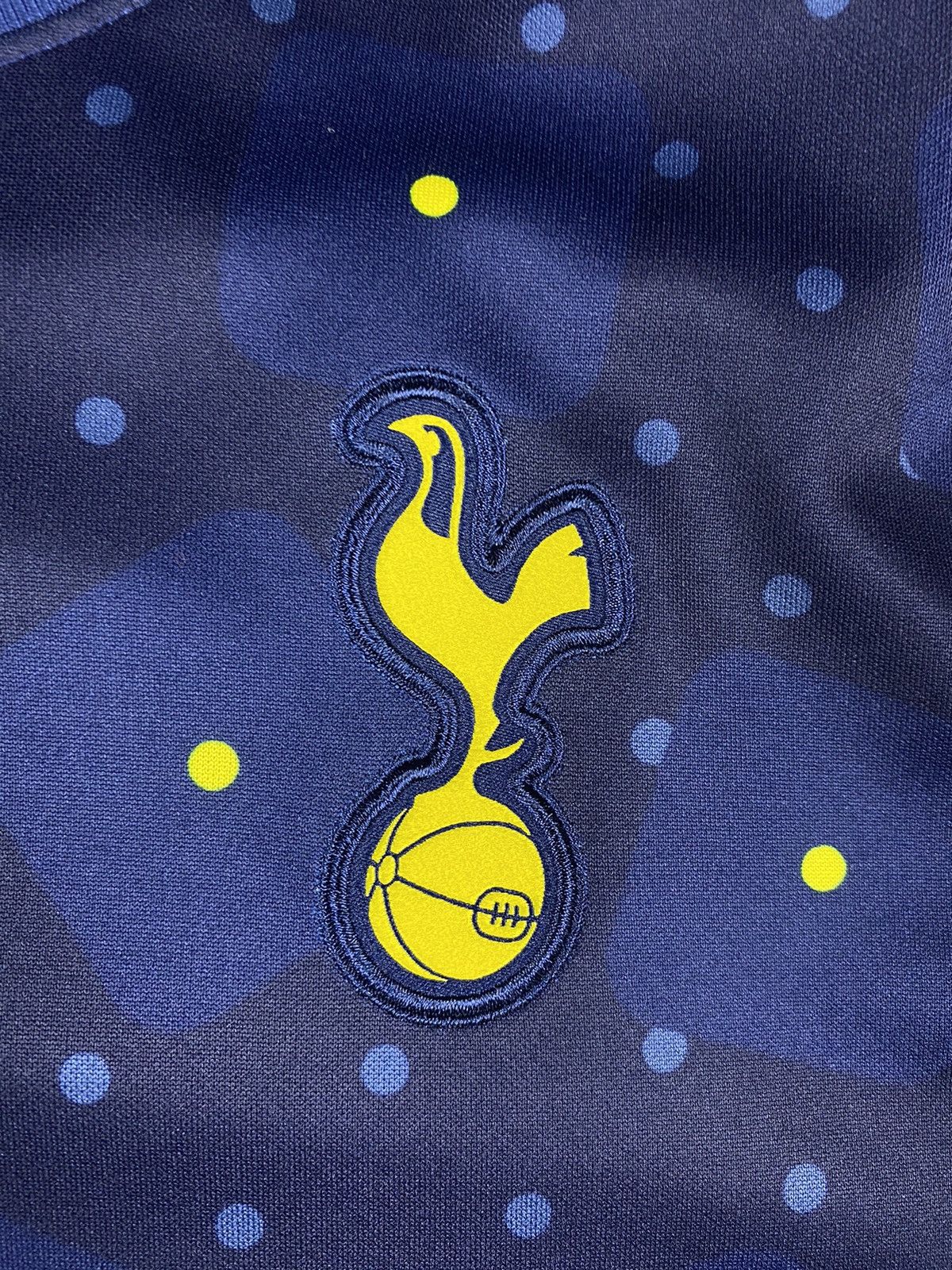 Under Armour Nike Tottenham FC Soccer Jersey Tee Size US M / EU 48-50 / 2 - 7 Thumbnail