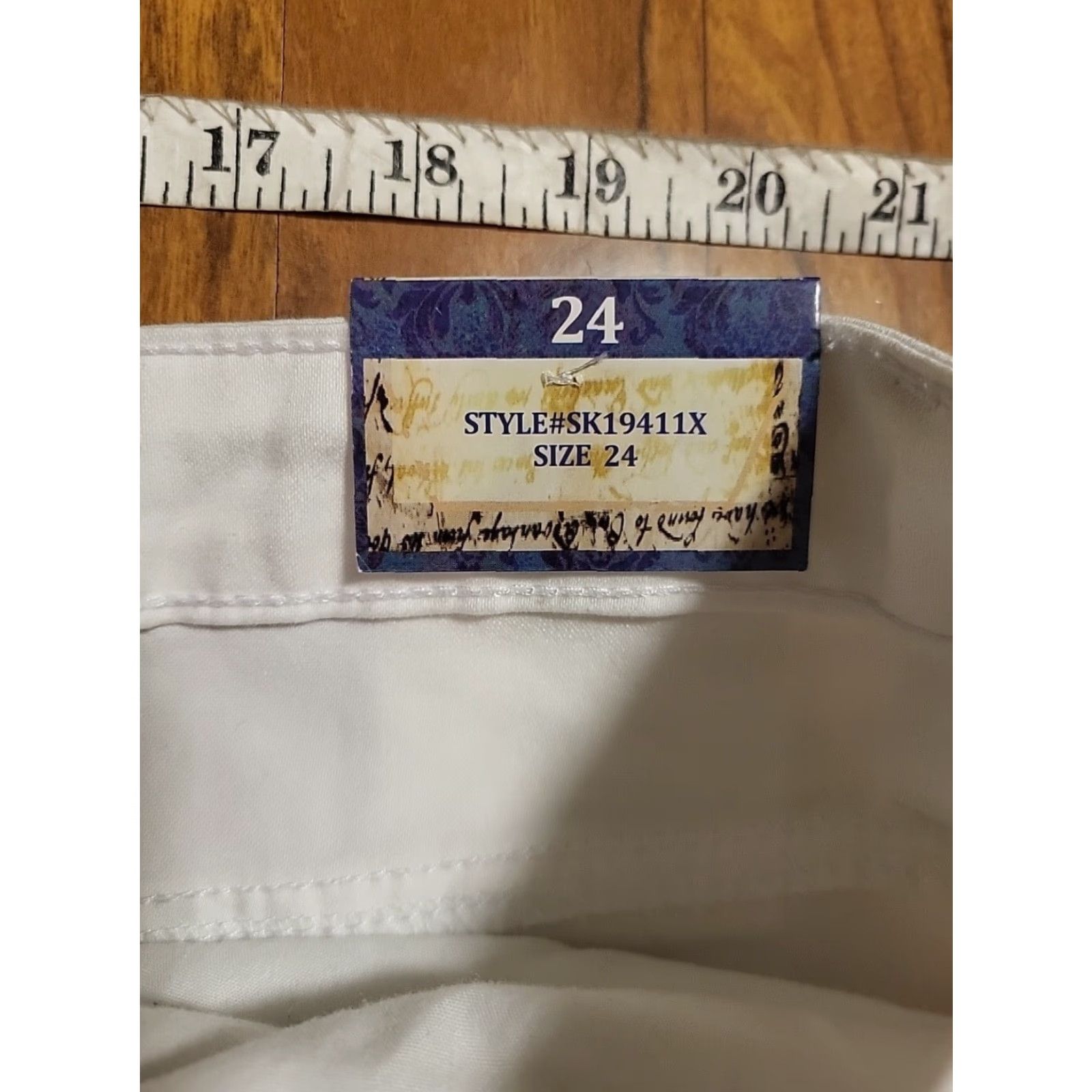 Denime Lexi Denim Skirt 24 Plus White Stretch NWT Cotton/ Poly/ Spandex Women Size 42" / US 20 - 5 Thumbnail