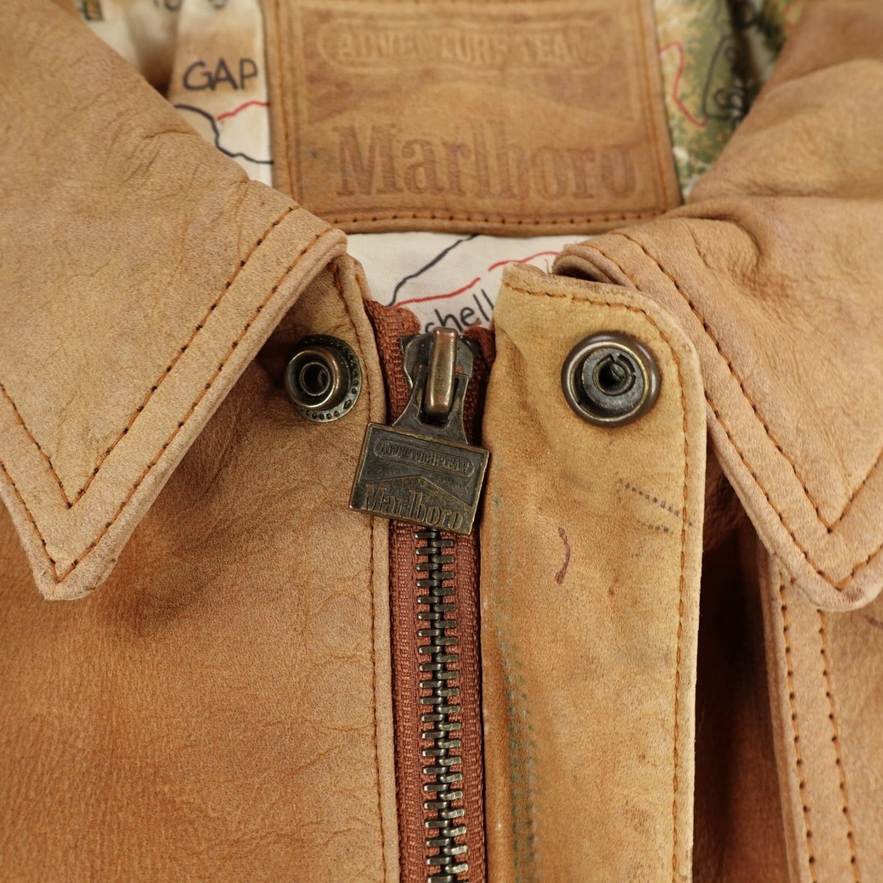 Marlboro VINTAGE Marlboro Jacket Mens XL Bomber Leather Zip Full Zip Lined Pockets 90s Outdoor Brown Men Size US XL / EU 56 / 4 - 5 Thumbnail