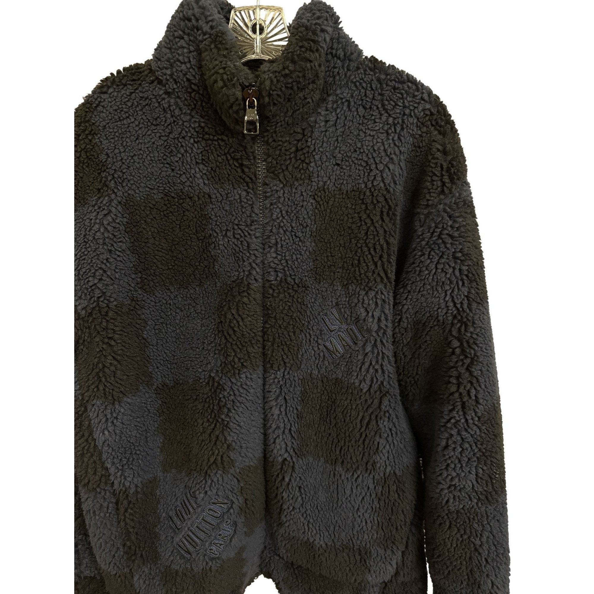 Louis Vuitton Louis Vuitton Mens Checkered Sherpa Fleece Jacket L Gray & B Size US L / EU 52-54 / 3 - 10 Thumbnail