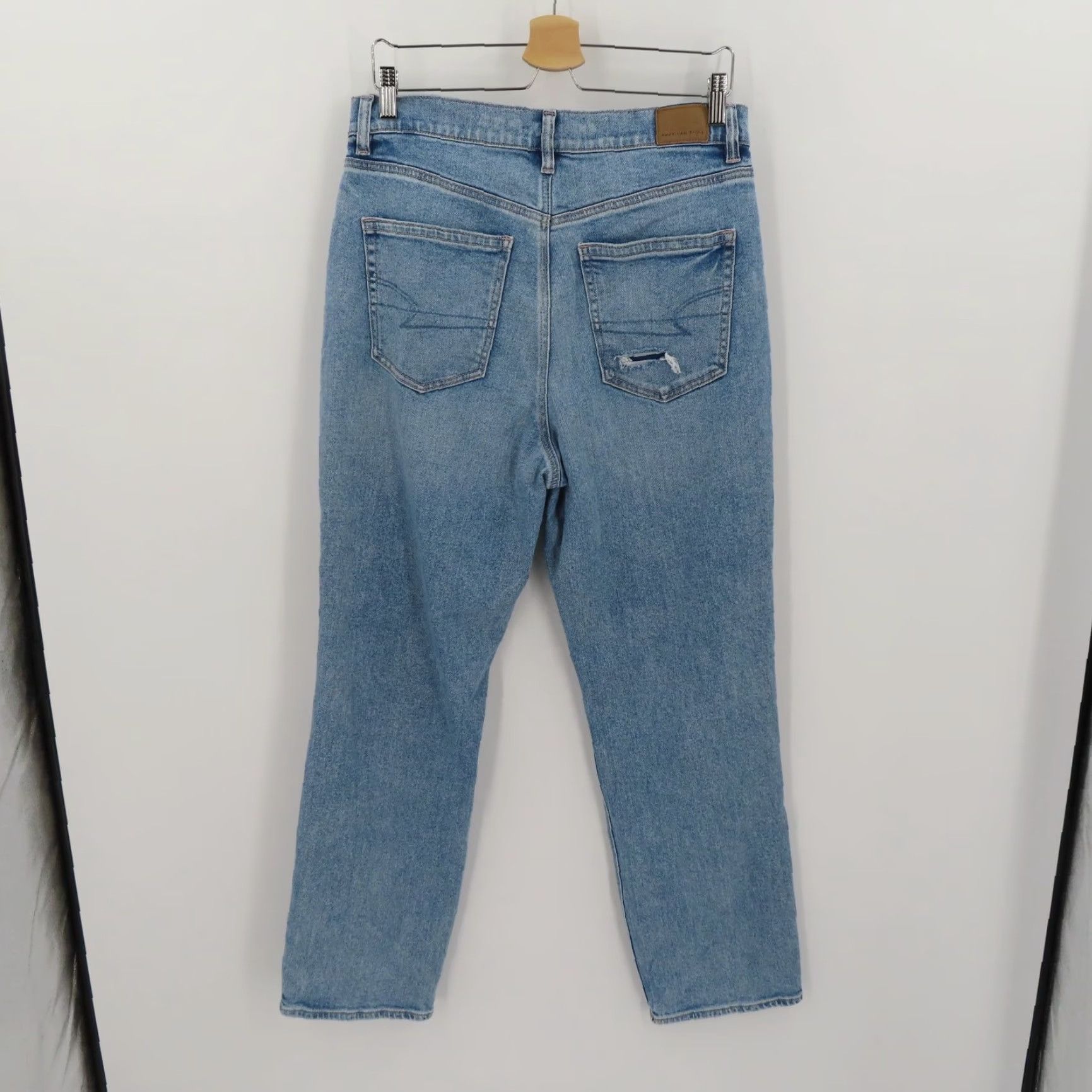 American Eagle Outfitters American Eagle Outfitters Women 12 Highest Rise 90s Boyfriend Distressed Blue Denim Jeans Size 34" / US 12 / IT 48 - 6 Thumbnail