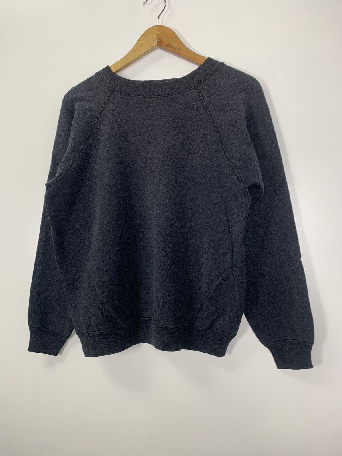 Hanes Vintage 80s Hanes Sweatshirt Size US L / EU 52-54 / 3 - 5 Thumbnail