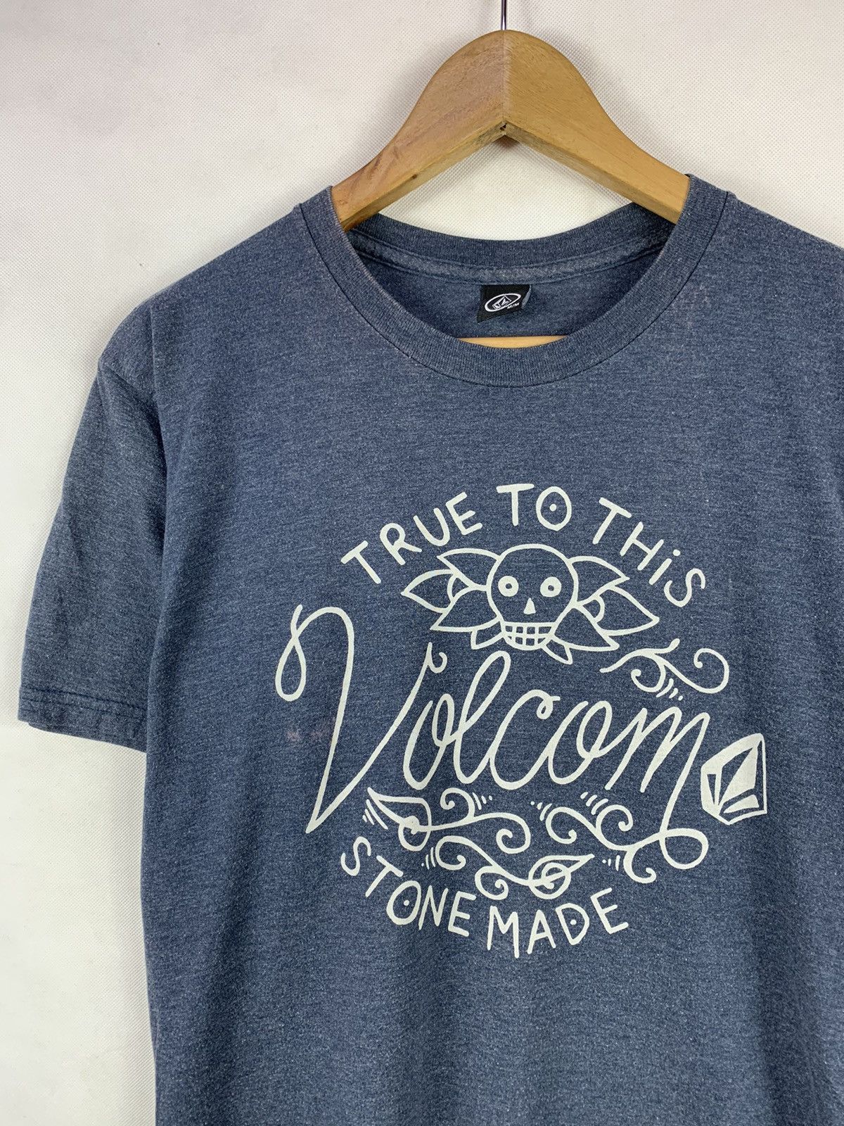 Volcom Steals! Volcom Stone Streetwear Skate Surf Tee Size US M / EU 48-50 / 2 - 2 Thumbnail