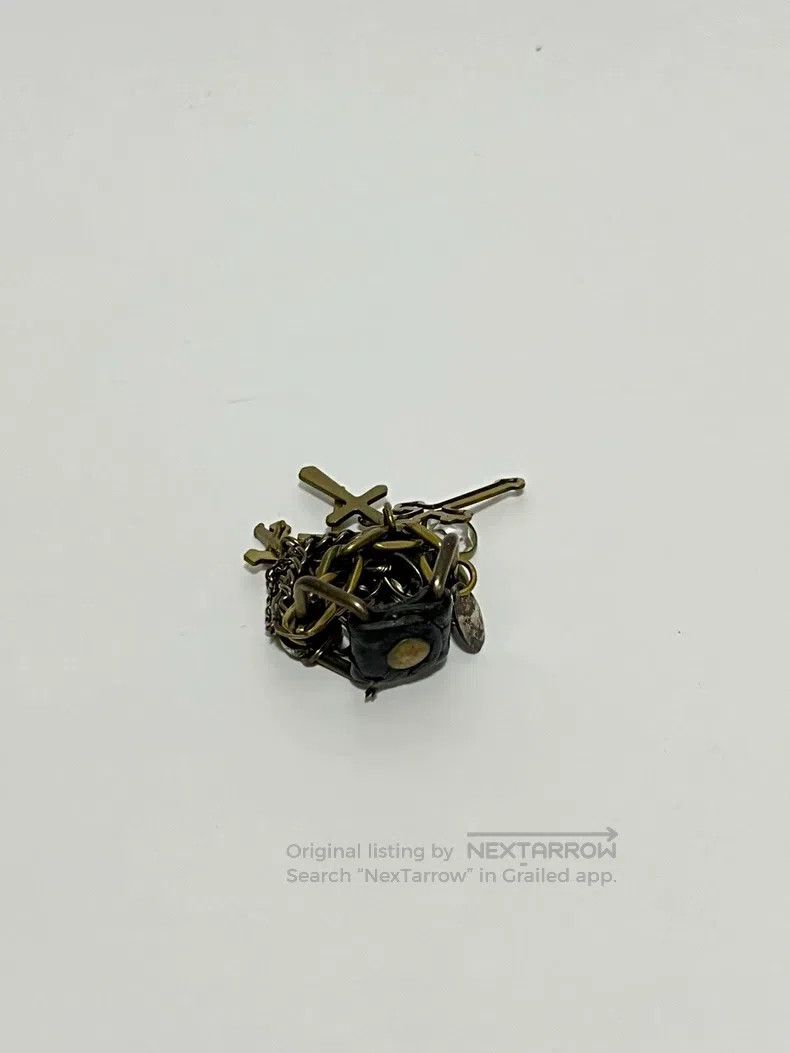 Japanese Brand Japanese Brand Gunda Fringe ring Size ONE SIZE - 7 Thumbnail