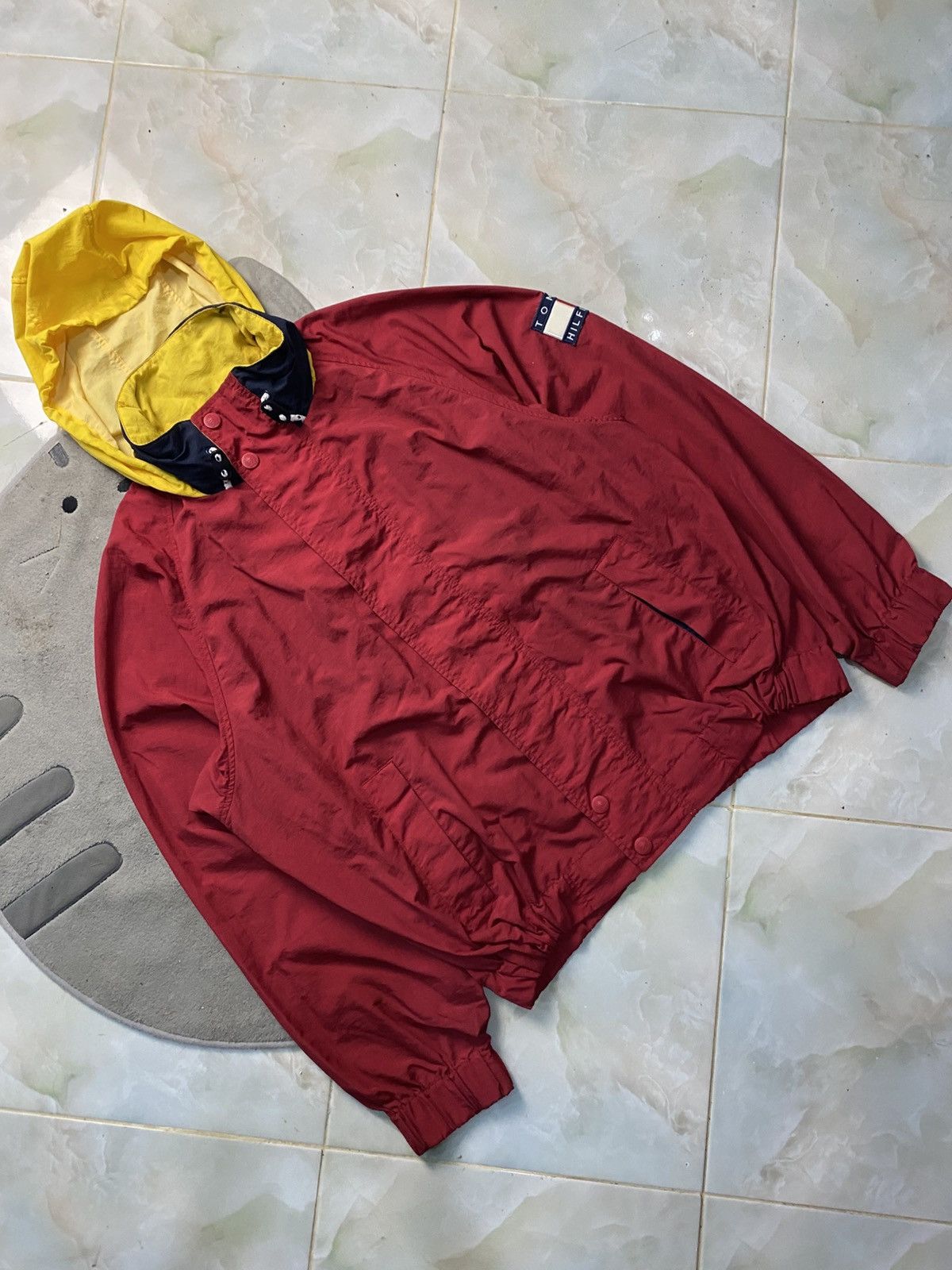 Tommy Hilfiger Vintage 90’s Tommy Hilfiger Full Zip Light Jacket block Size US L / EU 52-54 / 3 - 1 Thumbnail