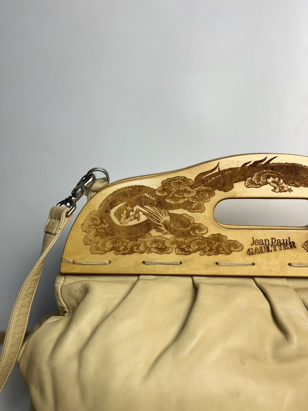 Jean Paul Gaultier 2000’s Jean Paul Gaultier Dragon Engraved Wood Frame Handbag Size ONE SIZE - 6 Thumbnail