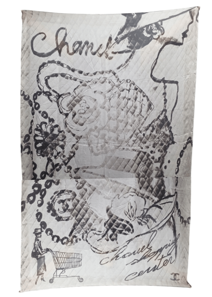 Chanel CHANEL Paris France CC Logo Woman Lady Silk Shawl Scarf Size ONE SIZE - 1 Thumbnail