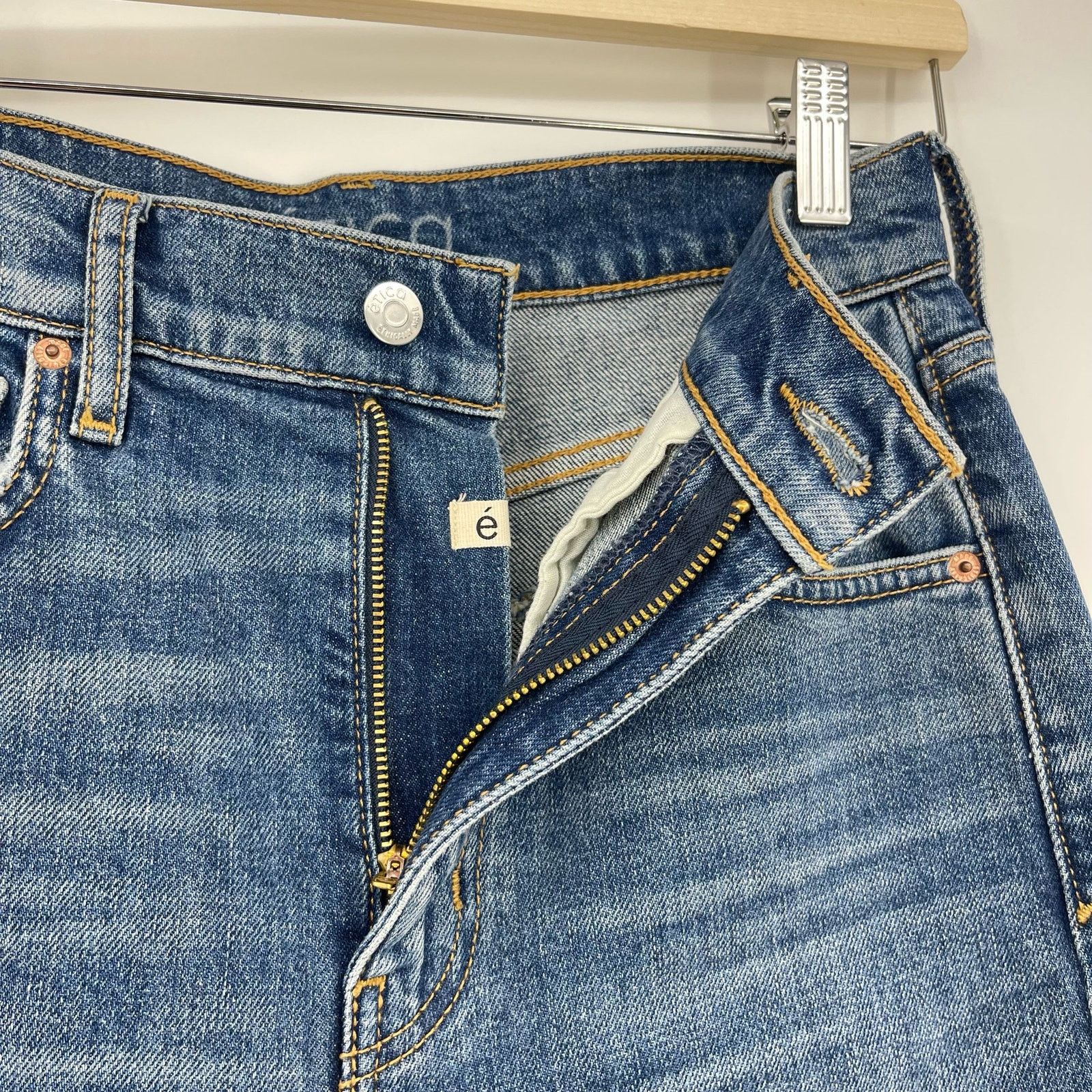 ETICA Etica | Twisted Seam Slim Split Hem Jeans Riverside Wash 26 Size 26" / US 2 / IT 38 - 5 Thumbnail