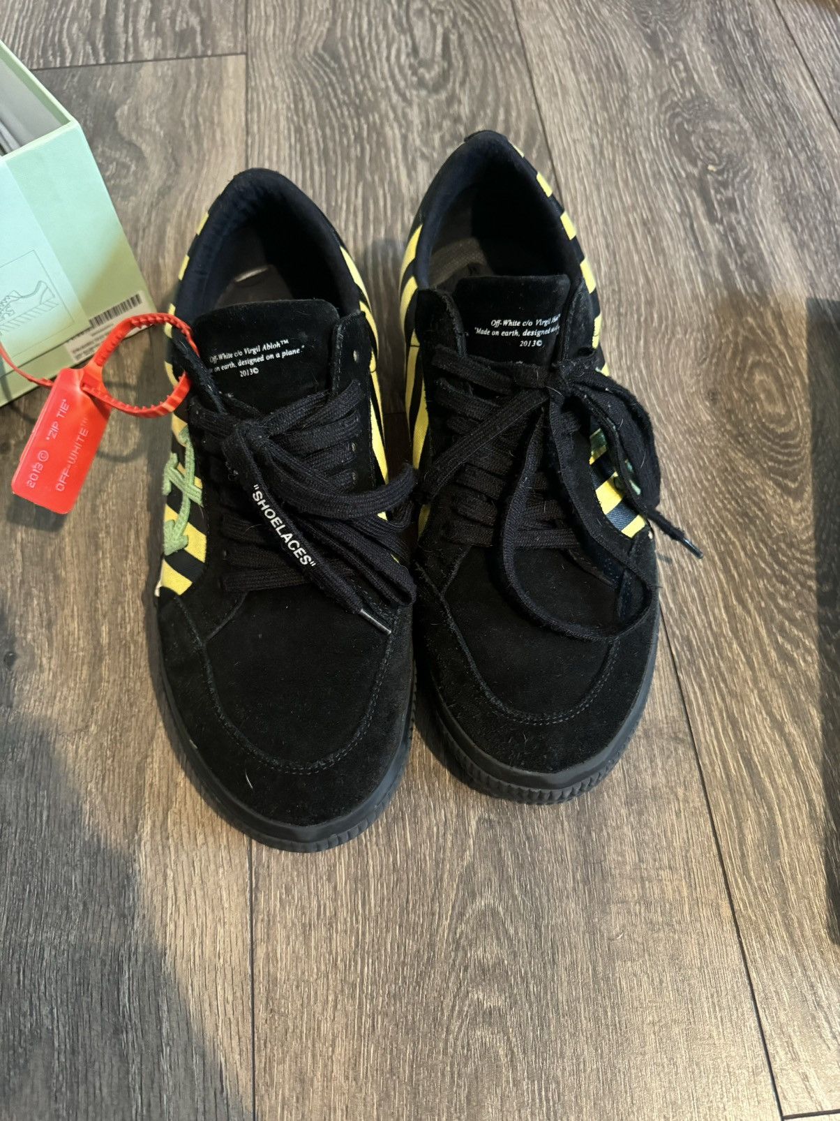 Off-White Off-white vulc low Yellow Green Size US 9.5 / EU 42-43 - 4 Thumbnail