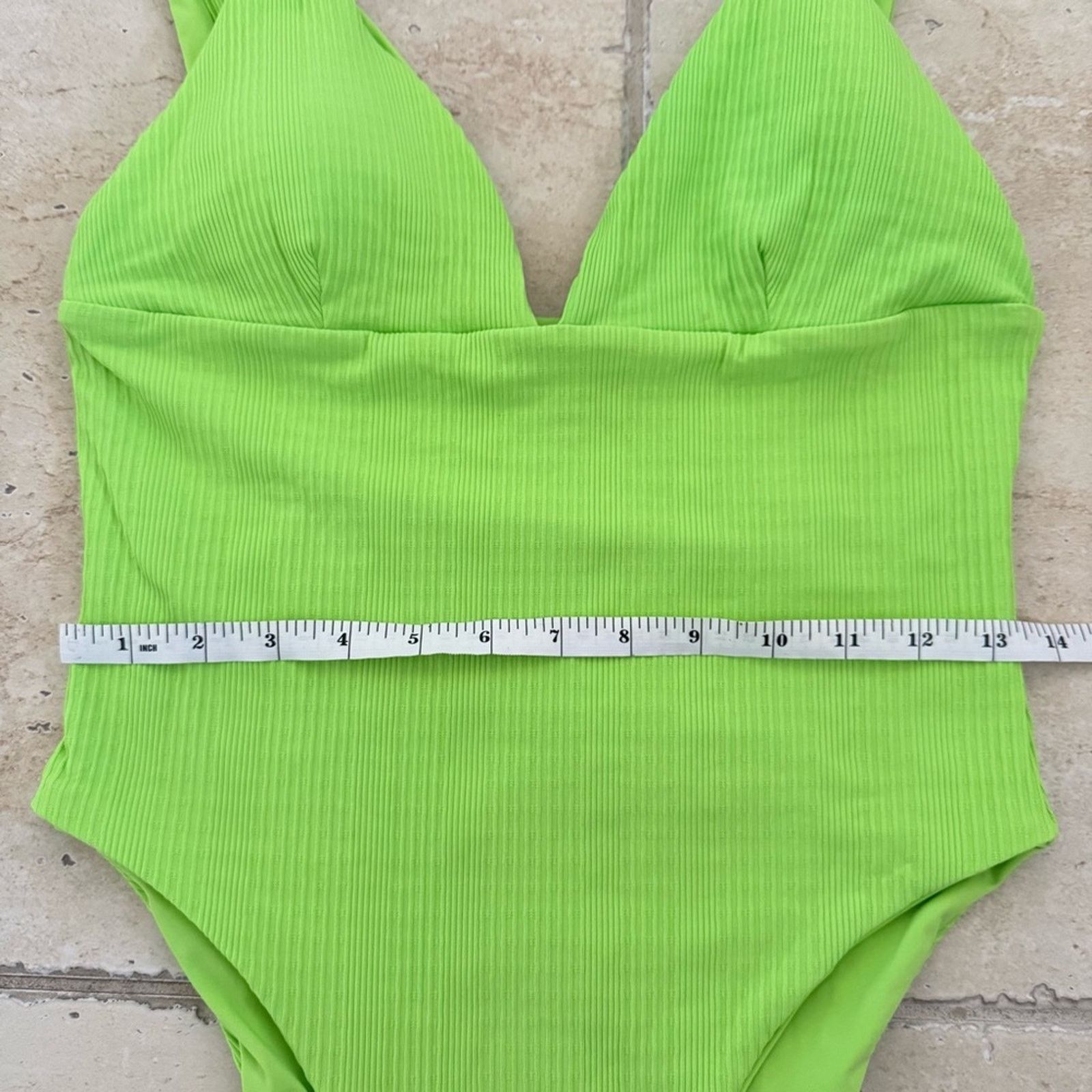 Other NWOT! LSpace Green Katniss One Piece Swimsuit, Size L Size L / US 10 / IT 46 - 11 Thumbnail