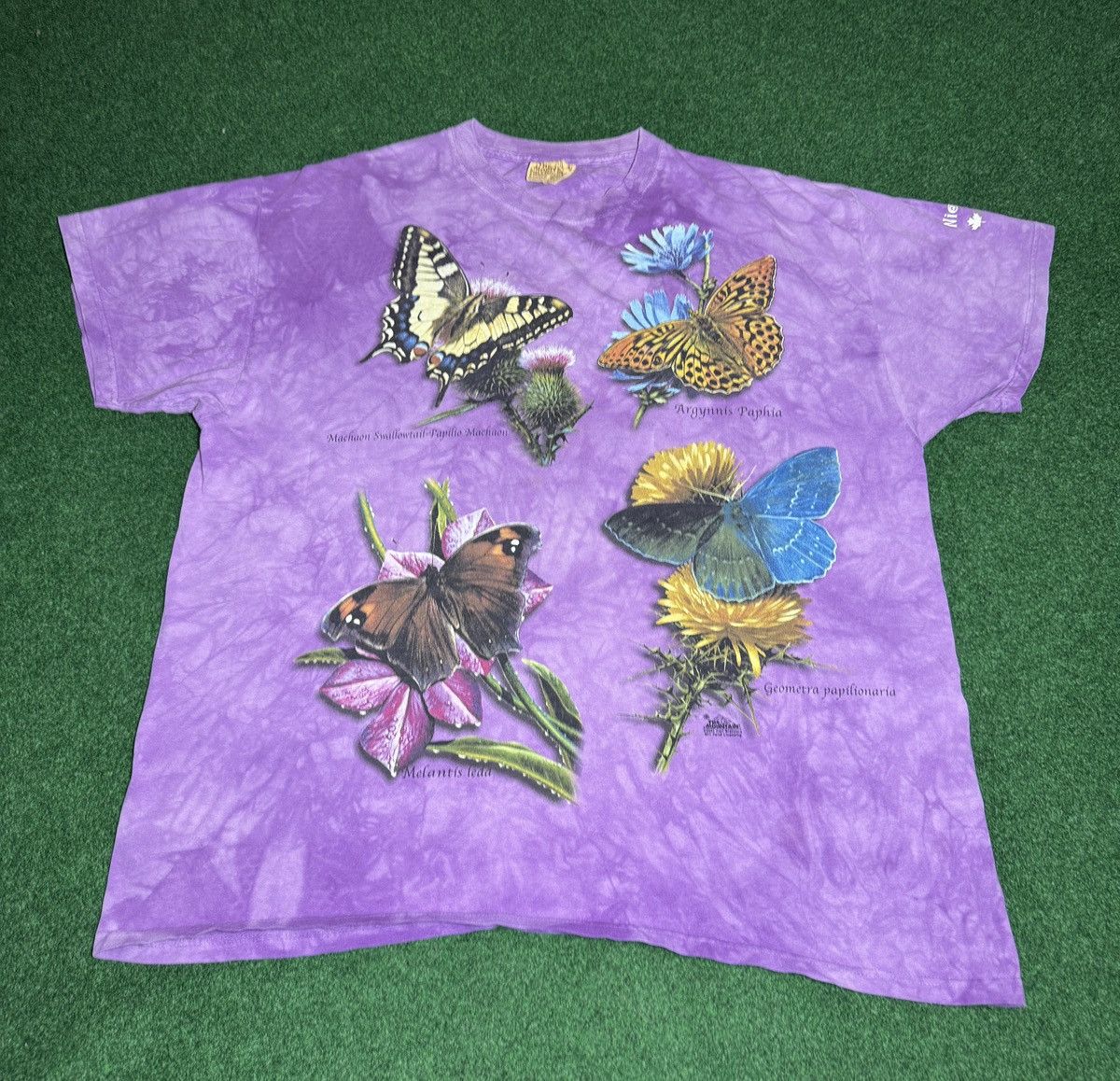 The Mountain × Vintage Vintage Y2K The Mountain Butterfly Purple Nature Bug Tshirt Size US XL / EU 56 / 4 - 1 Thumbnail