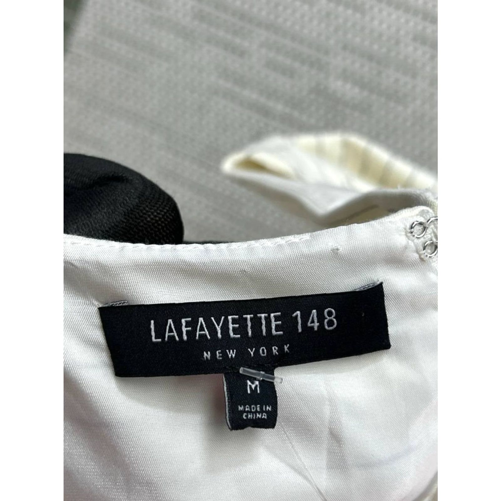 Vintage Lafayette 148 Dress Womens M Ivory Black Blouson Short Sleeve 3/4 Zip Round Neck Business Summer Spring Fall Womens Size M / US 6-8 / IT 42-44 - 3 Thumbnail