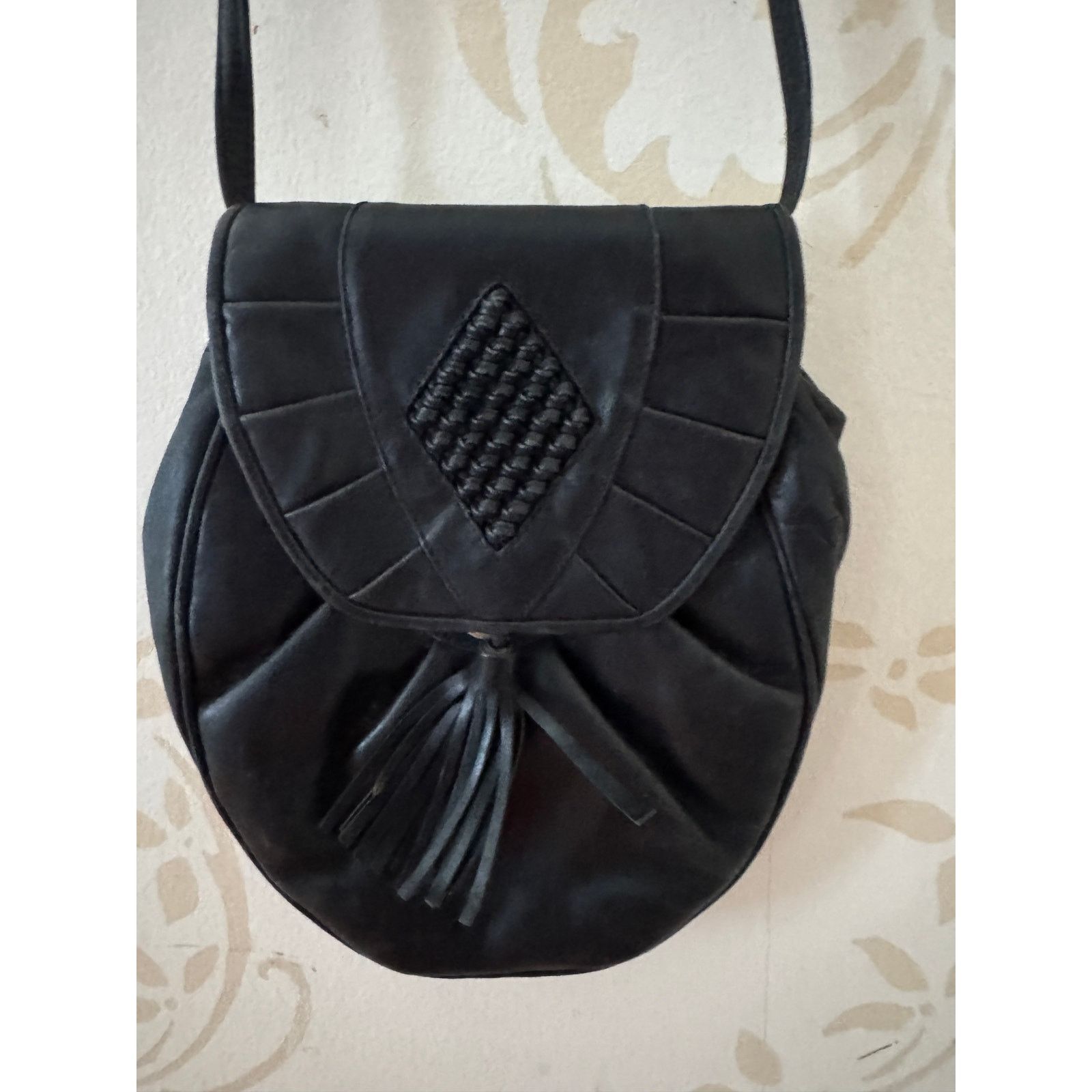 Designer Barbara Bolan for Bland Too Crossbody Oval Black Leather Bag Size ONE SIZE - 1 Thumbnail