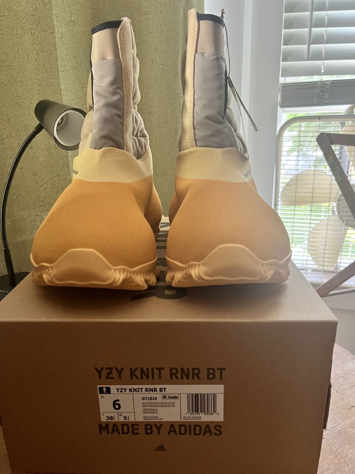 Adidas × Kanye West DS Adidas Yeezy Knit RNR Boot - Size 6 / GY1824 Size US 6 / EU 39 - 8 Thumbnail