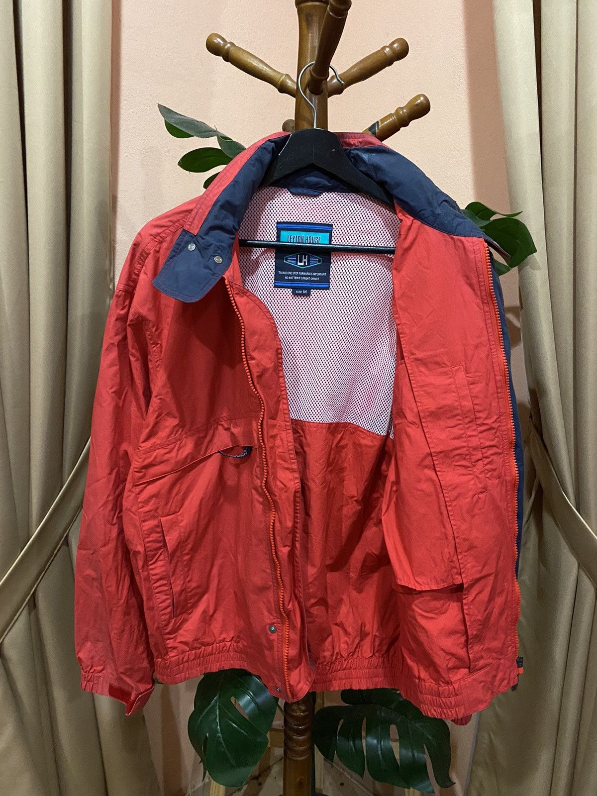 Vintage Leyton House Vintage Sports Jacket | Retro Racing-Inspired Size US M / EU 48-50 / 2 - 4 Thumbnail