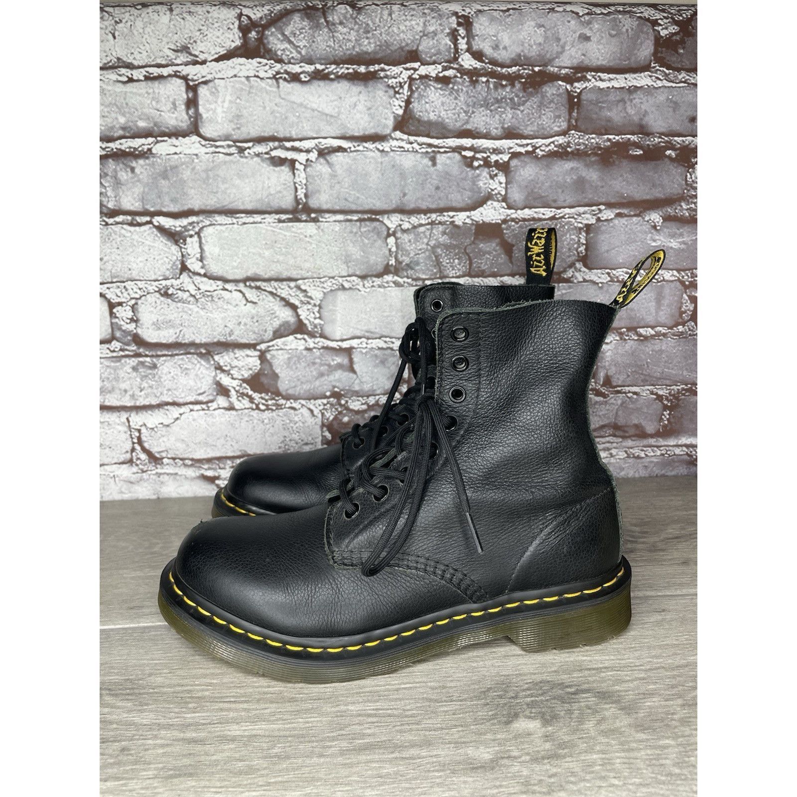 Dr. Martens Doc Martens Pascal 1460 Black Leather Lace Up Combat Boots W Size US 8 / IT 38 - 13 Thumbnail