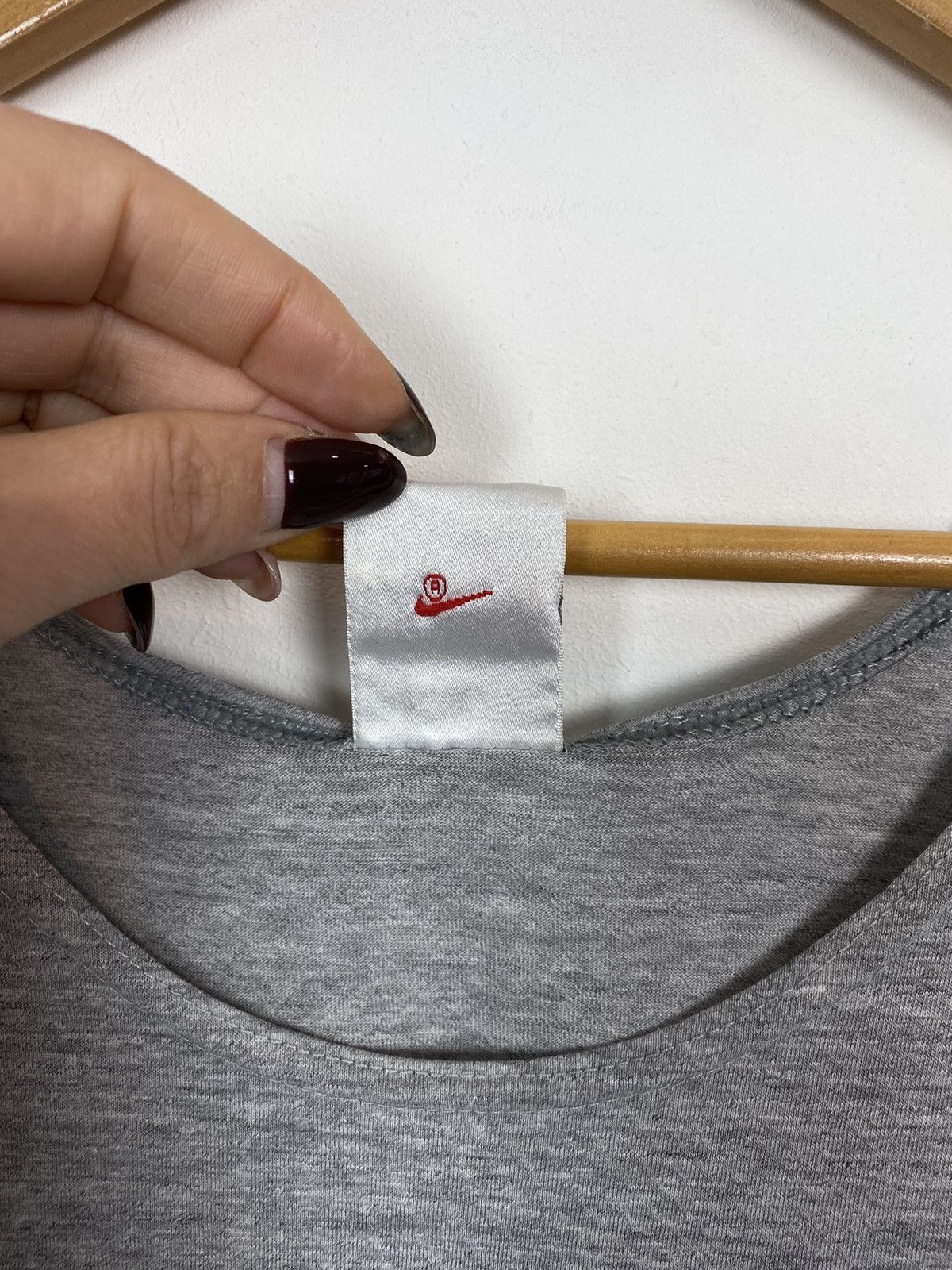 Vintage Vintage Nike 80s 90s Sleeveless Shirt Tank Top Size XL Grey Size US XL / EU 56 / 4 - 5 Thumbnail