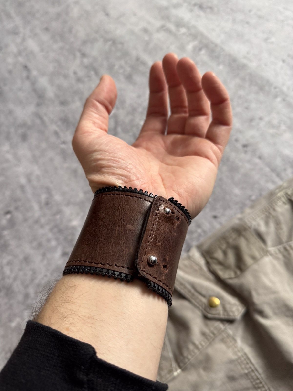 Leather × Vintage ⚠️🔥Vintage custom Harley Davidson leather bracelet moto hype Size ONE SIZE - 7 Thumbnail