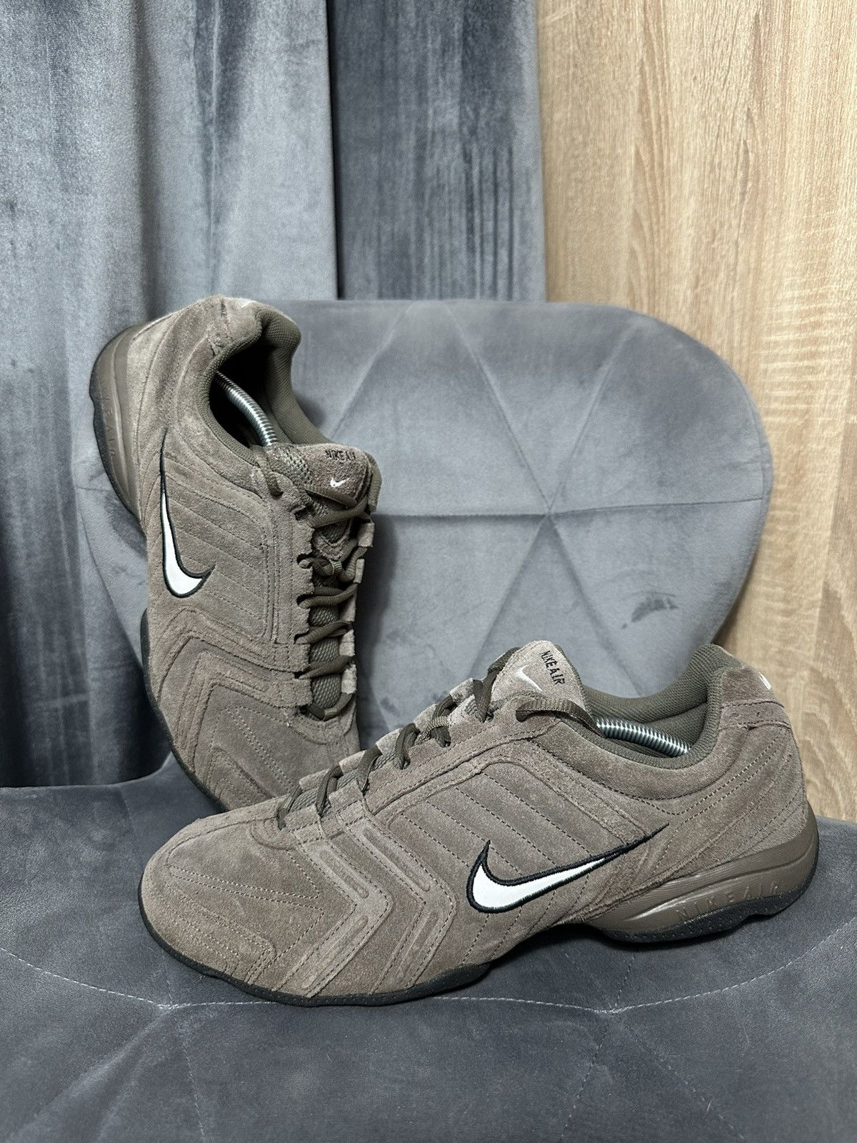 mens nike vintage sneakers
