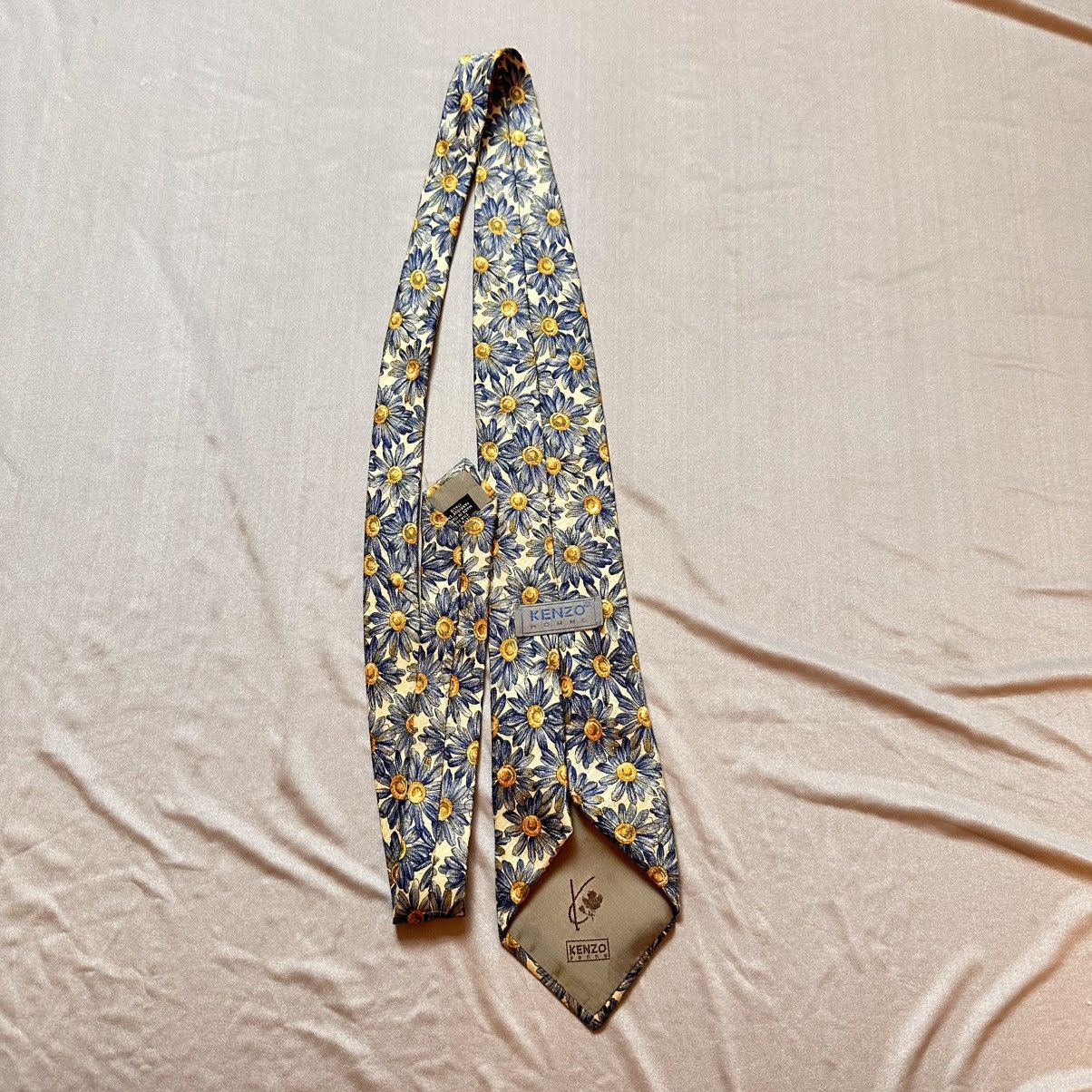 Kenzo Vintage Kenzo all-silk tie with flowers Size ONE SIZE - 2 Thumbnail