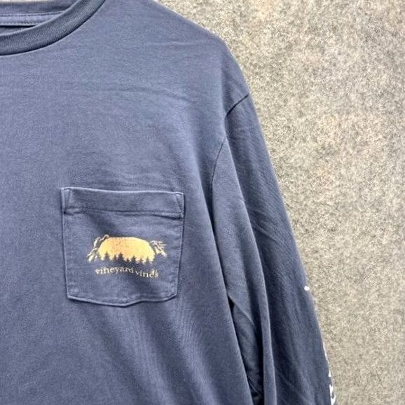 Vineyard Vines Vineyard Vines Shirt Mens Medium Navy Long Sleeve Pocket Graphic Camping Truck Size US M / EU 48-50 / 2 - 6 Thumbnail