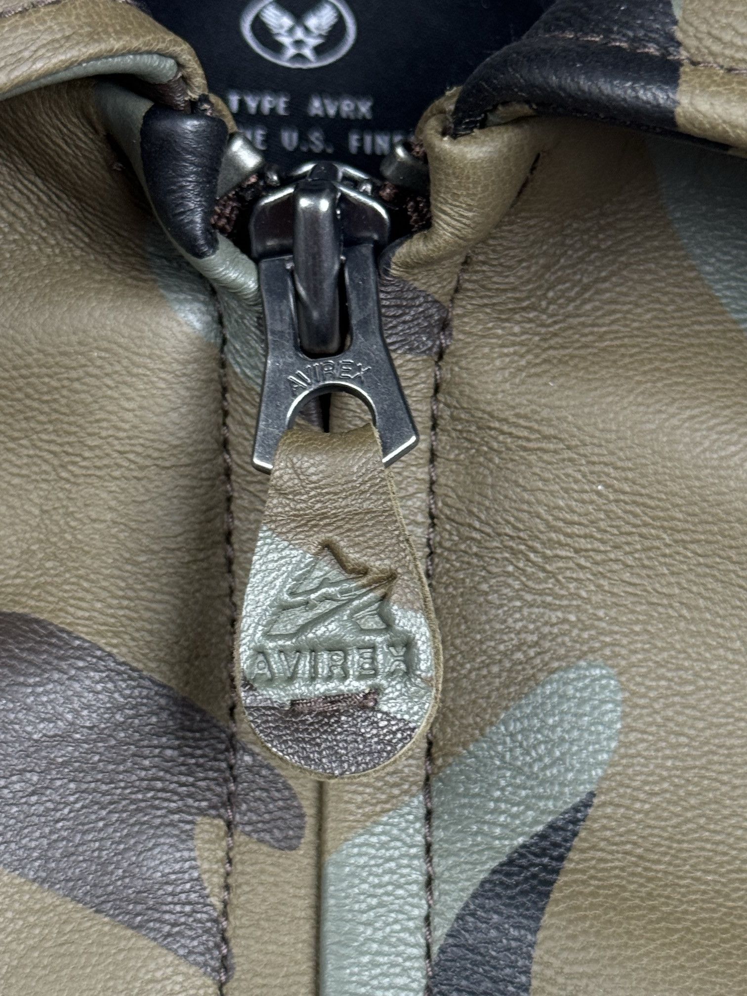Avirex camo leather jacket Size US L / EU 52-54 / 3 - 6 Thumbnail