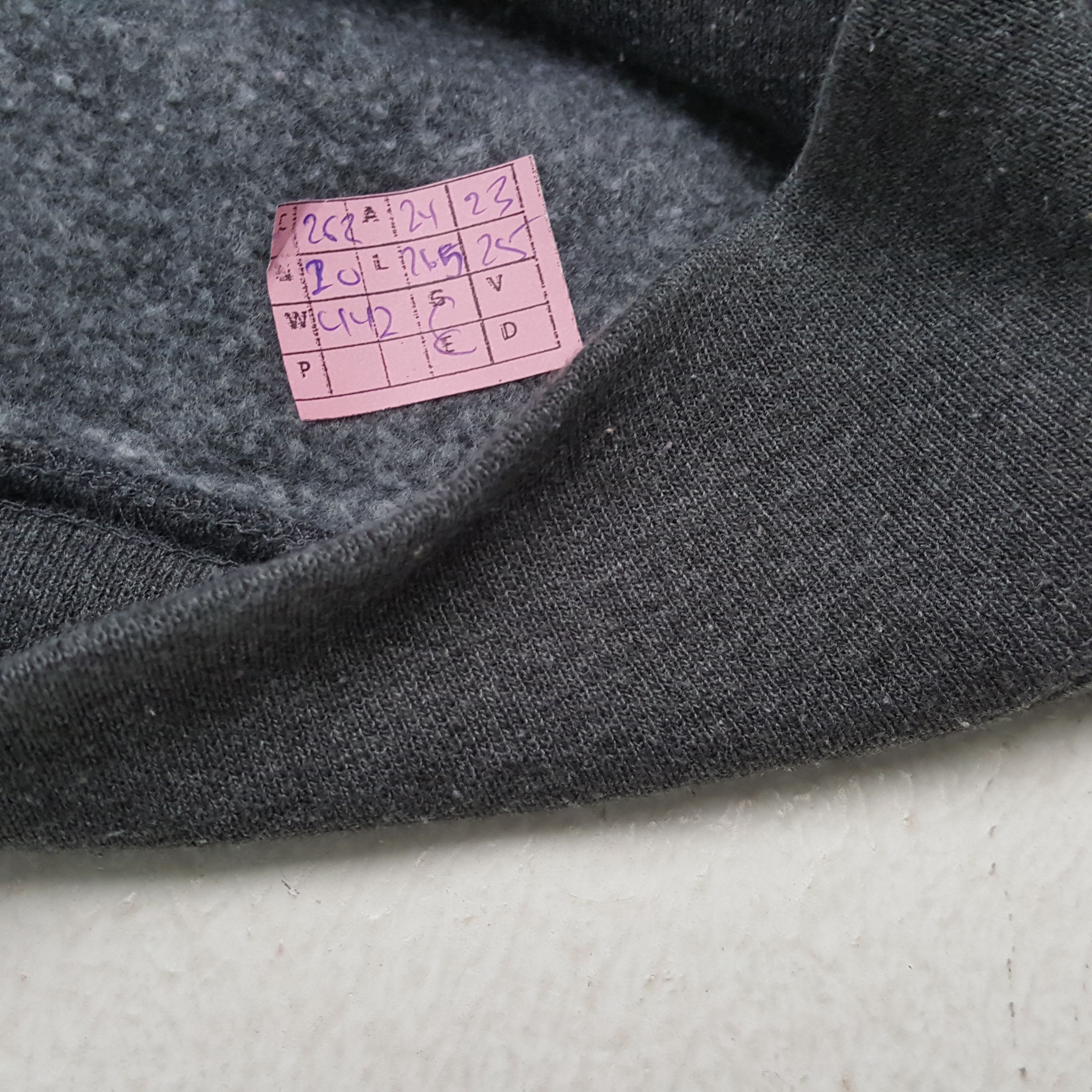 Champion × Vintage CORNELL UNIVERSITY CHAMPION Sweatshirt Streetwear Style Size US L / EU 52-54 / 3 - 7 Thumbnail