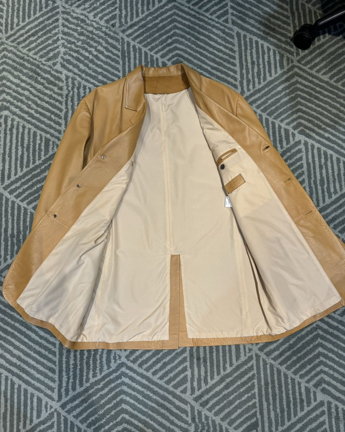 Loewe Loewe Vintage Brown Tan Superb Soft Leather Blazer Jacket 50 Size US M / EU 48-50 / 2 - 13 Thumbnail