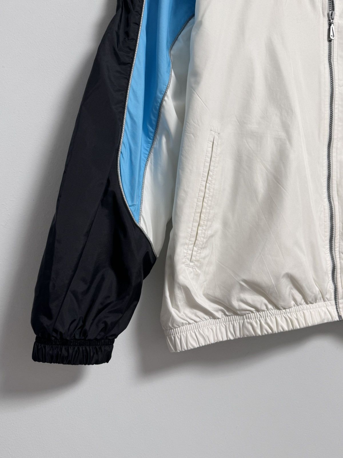 Nike × Vintage Nike Vintage Nylon Jacket Y2K style Hype Size US S / EU 44-46 / 1 - 4 Thumbnail