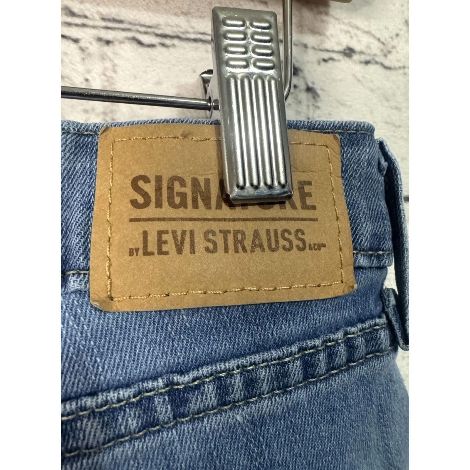 Levi's Levi's Signature Jeans Skinny Blue 30x32 Womens Regular Cotton Denim Button Waist 30 in. Mid-Rise 30 32 Size 30" / US 8 / IT 44 - 8 Thumbnail