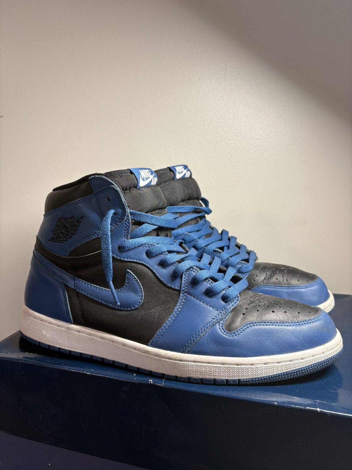 Jordan Brand Jordan 1 High Marina Blue Size US 13 / EU 46 - 1 Thumbnail
