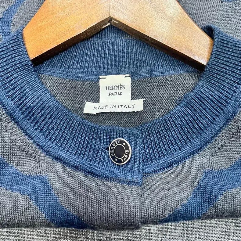 Hermes Hermes Back Snap Knit Cardigan Size XS / US 0-2 / IT 36-38 - 3 Thumbnail