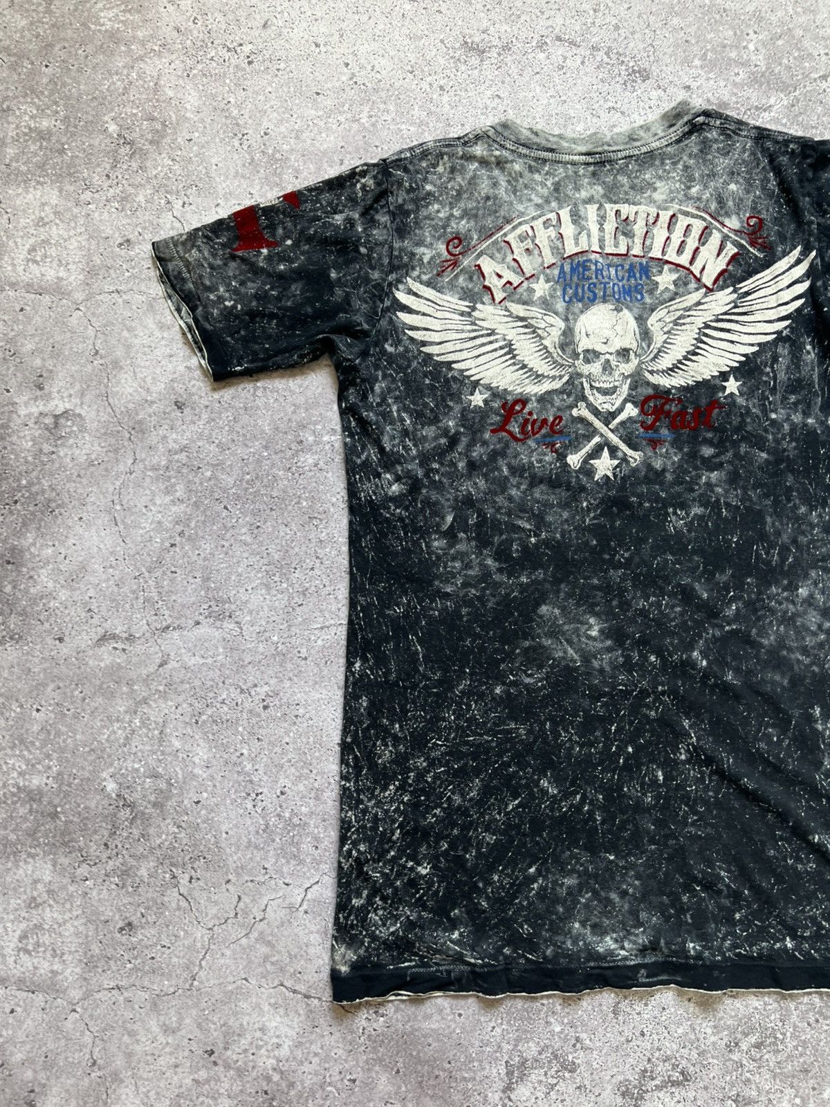 Affliction Affliction Women's Skull T-shirt Y2K Tee Size L / US 10 / IT 46 - 14 Thumbnail