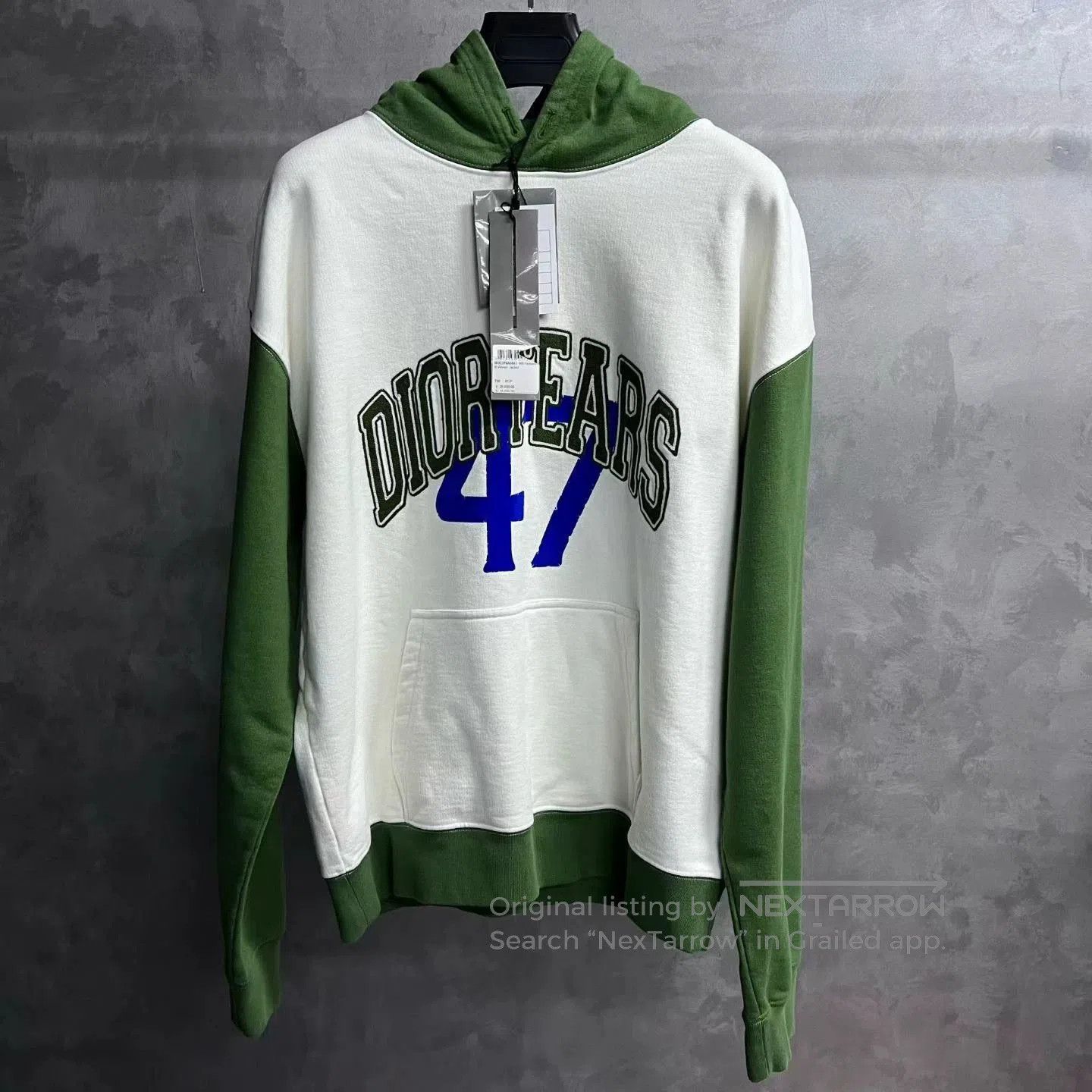Dior dior white oversized hoodie with green accents. Size US L / EU 52-54 / 3 - 1 Thumbnail
