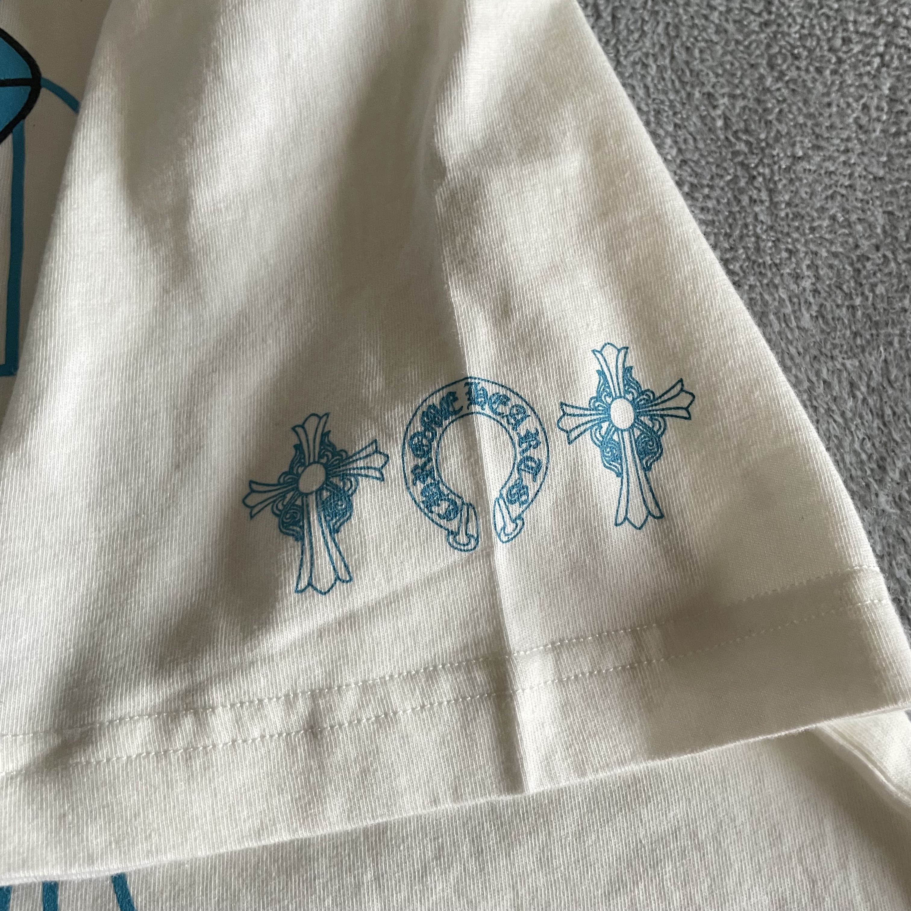 [MW377] Chrome hearts | T-Shirt