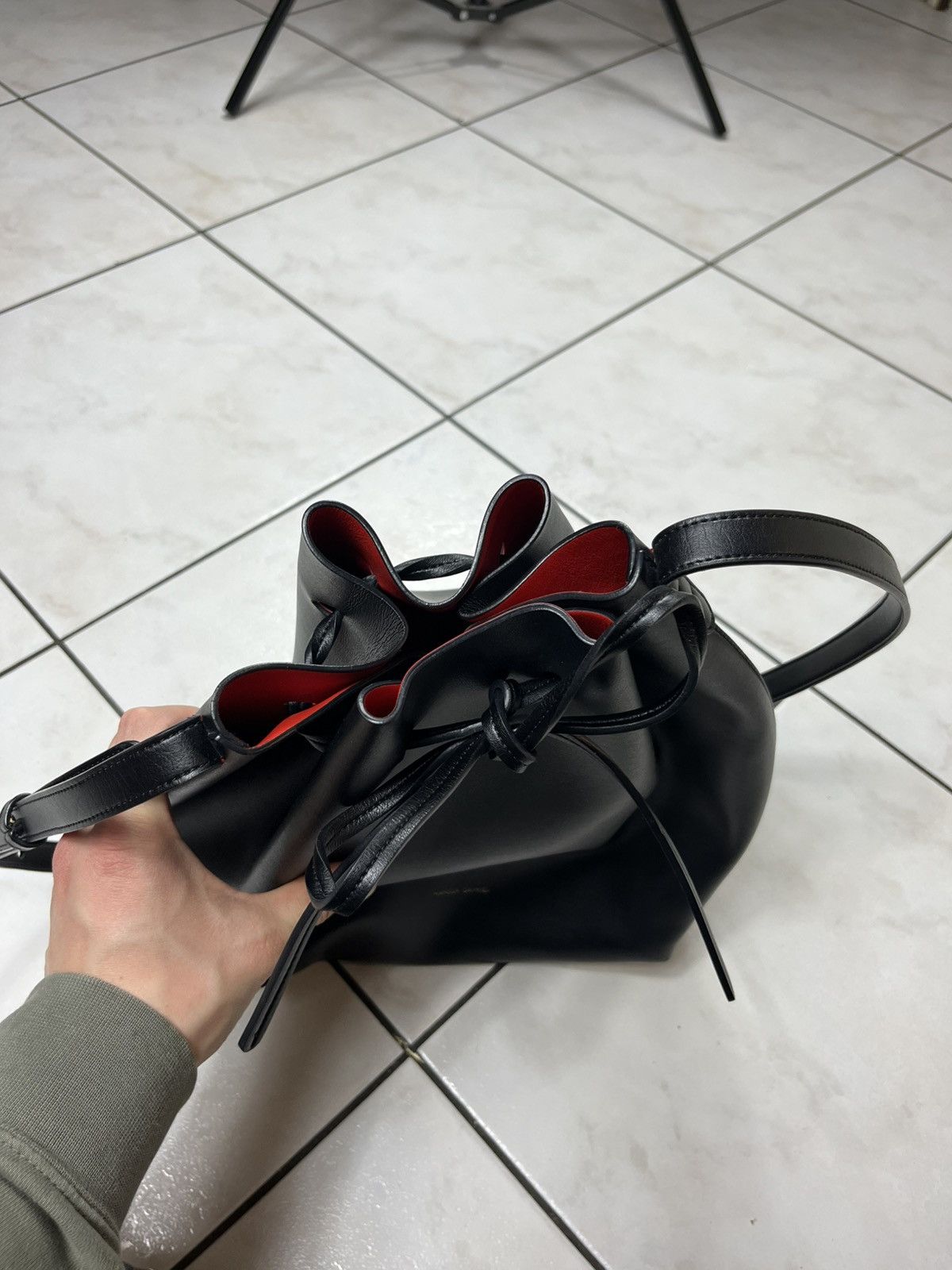 Mansur Gavriel Mansur Gavriel leather bucket bag black red big crossbody Size ONE SIZE - 19 Thumbnail