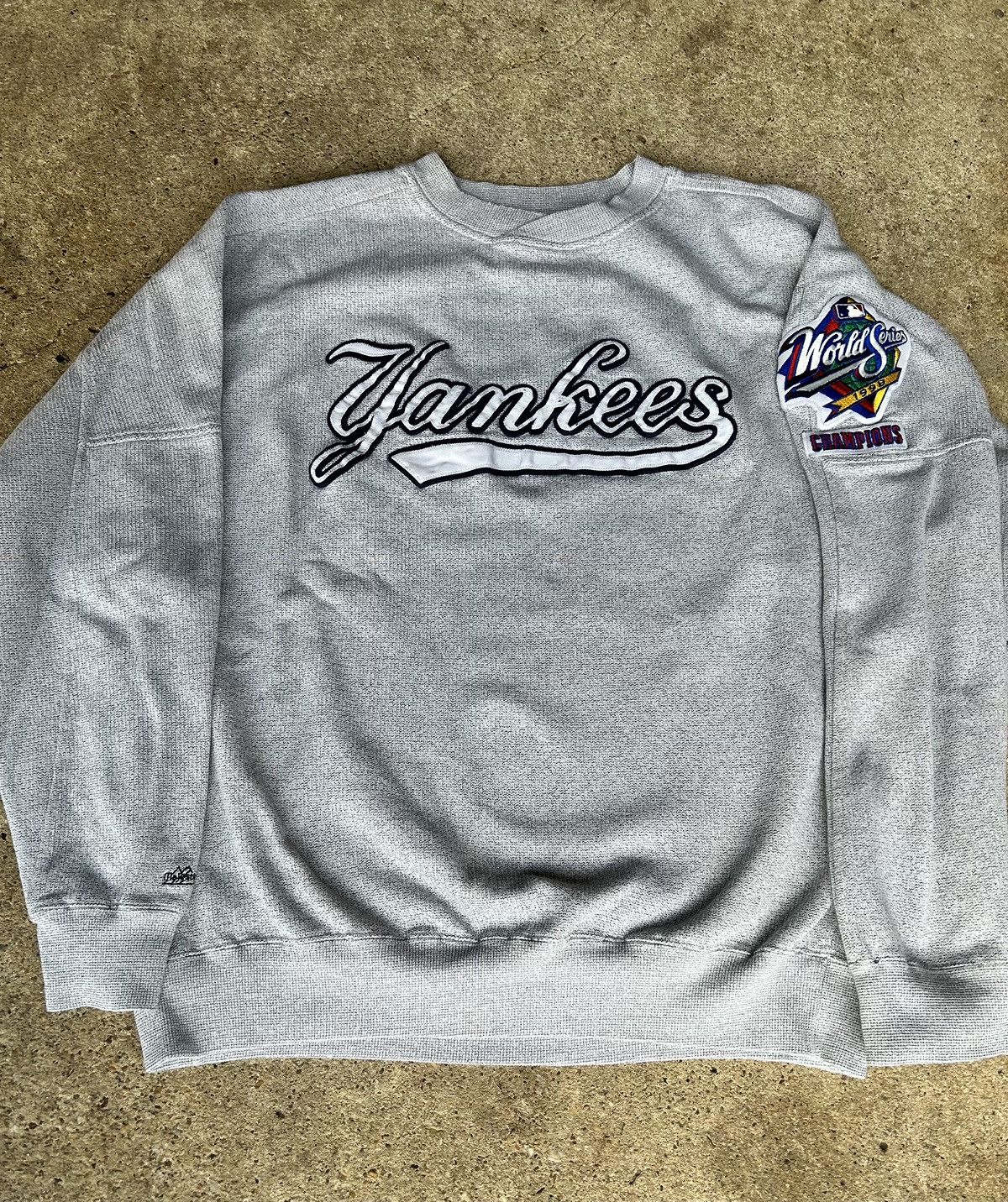 image of Majestic x Vintage VTG 1998 Yankees World Series Sweater in Grey, Men's (Size XL)