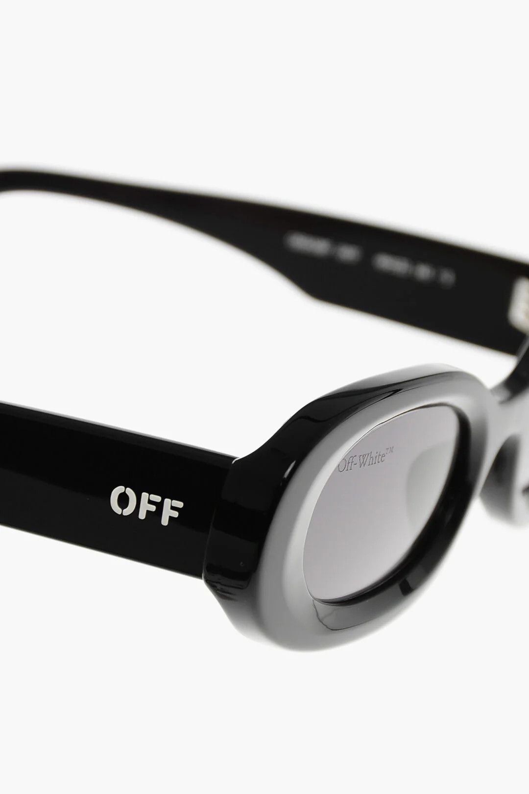 Off-White og1mm0426 Size: OS / Sunglasses in Black Size ONE SIZE - 4 Thumbnail