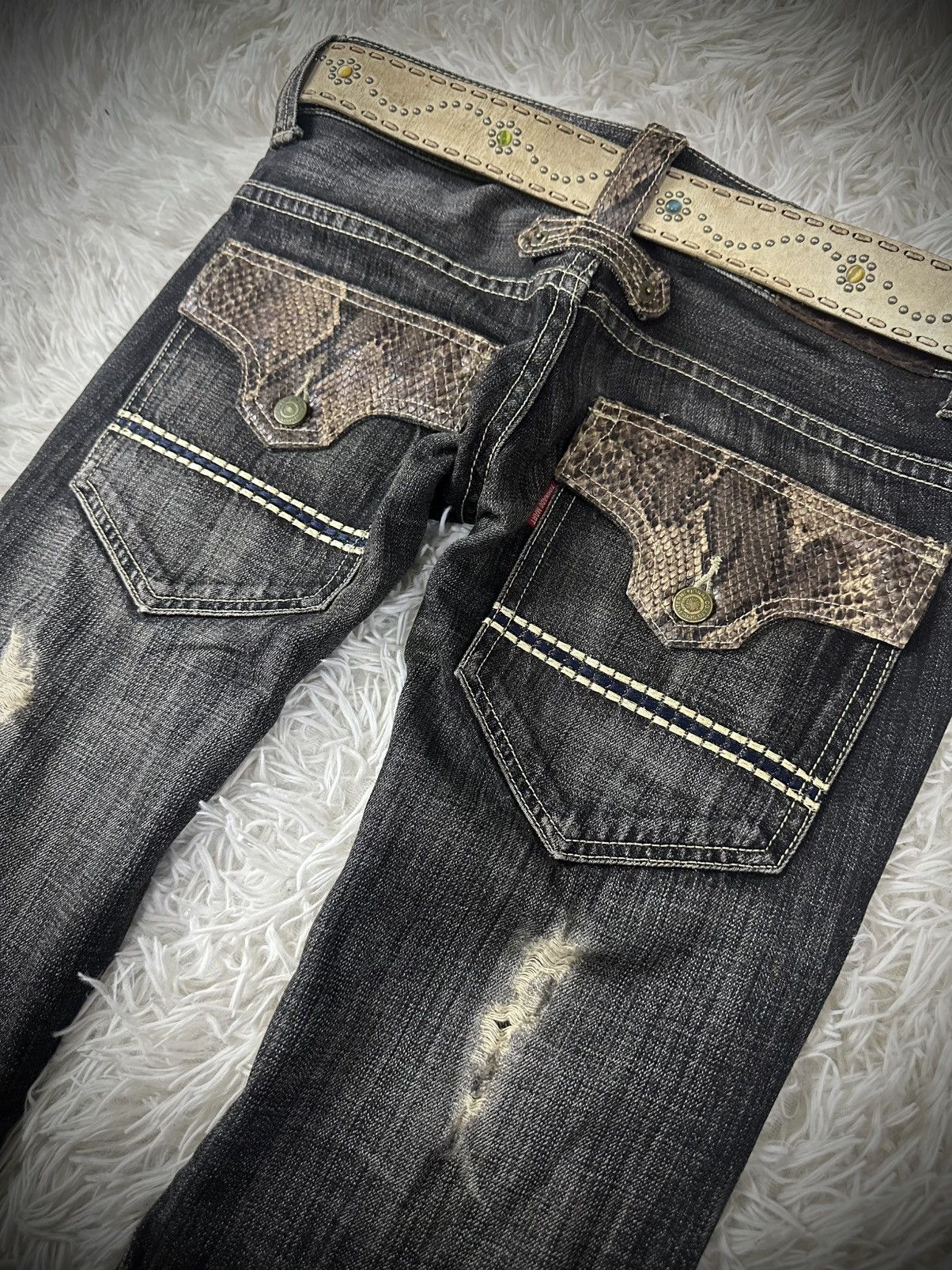 Tornado Mart Rare 2000s Japanese Tornado Mart Snakeskin Flared Denim Size US 32 / EU 48 - 7 Thumbnail