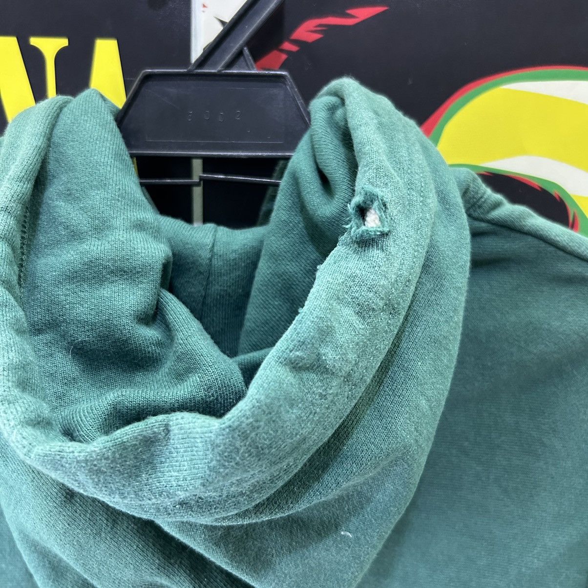 Champion Vintage Champion Two Colour Green/Grey Distressed Hoodie Size US M / EU 48-50 / 2 - 11 Thumbnail